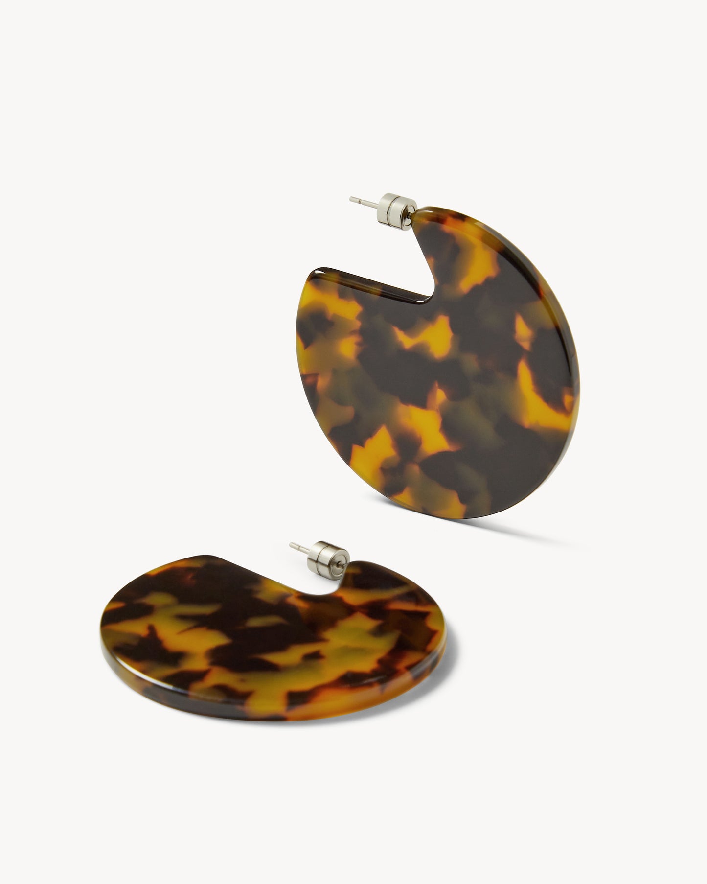 Clare Earrings in Classic Tortoise