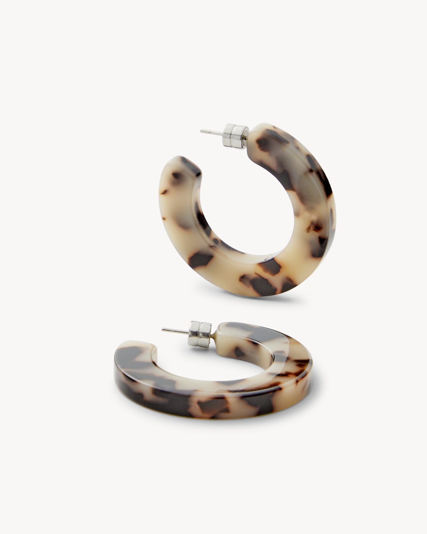 Kate Hoops in Ash Blonde Tortoise