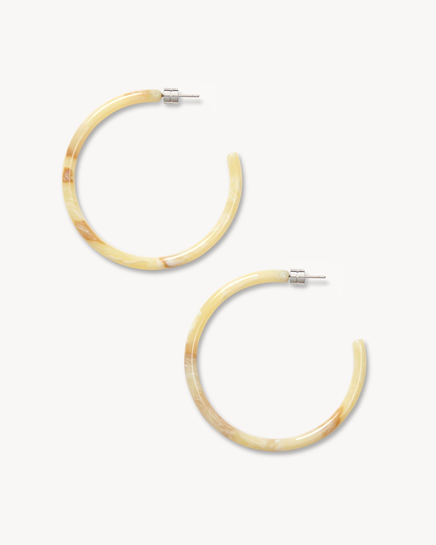 Large Hoops in Crème