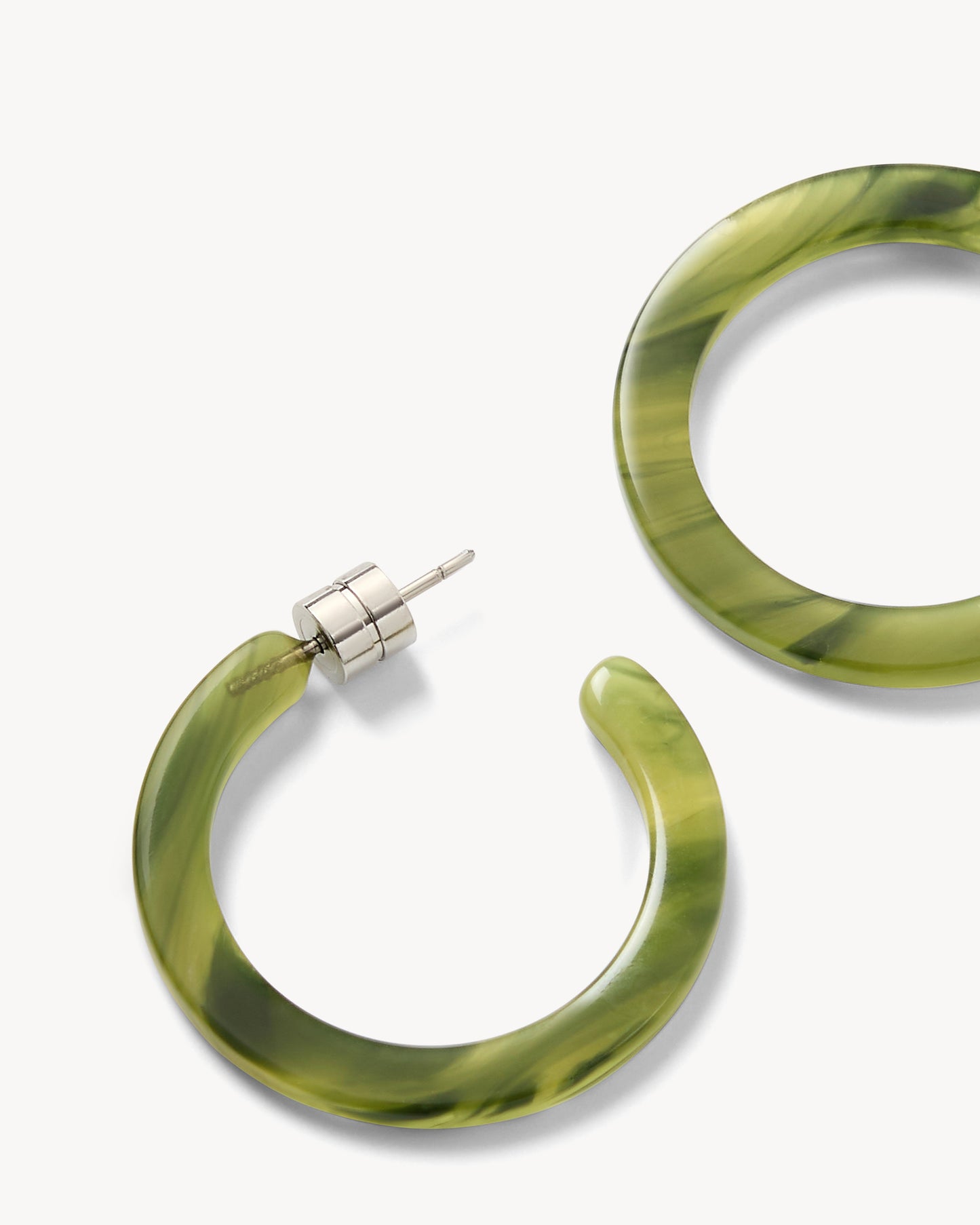 Mini Hoops in Algae