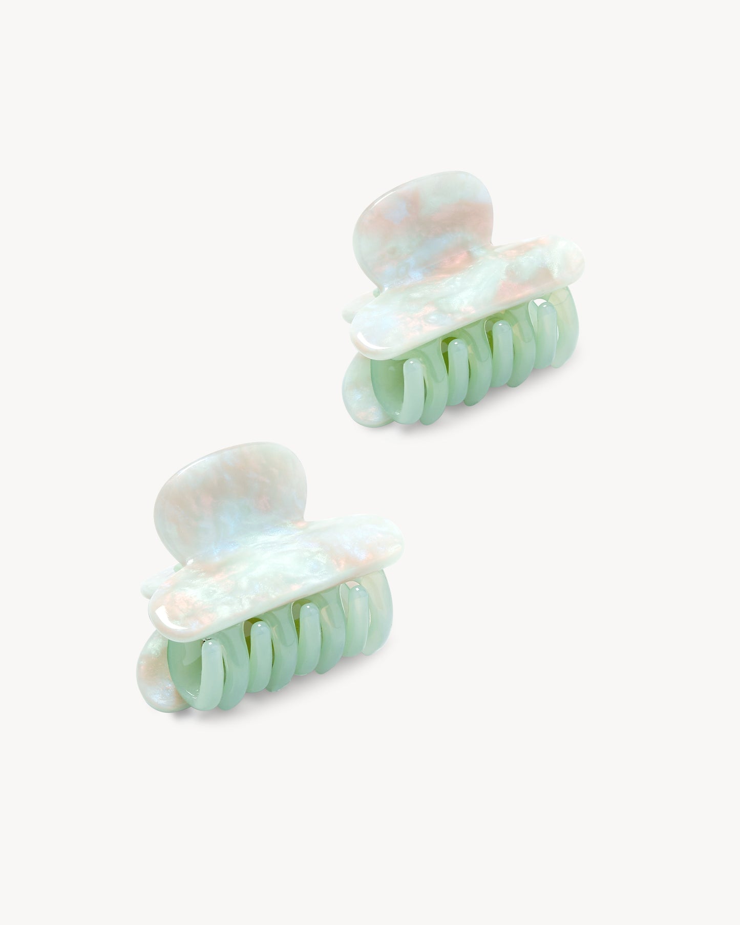 Twin Heirloom Claws in Astral Mint