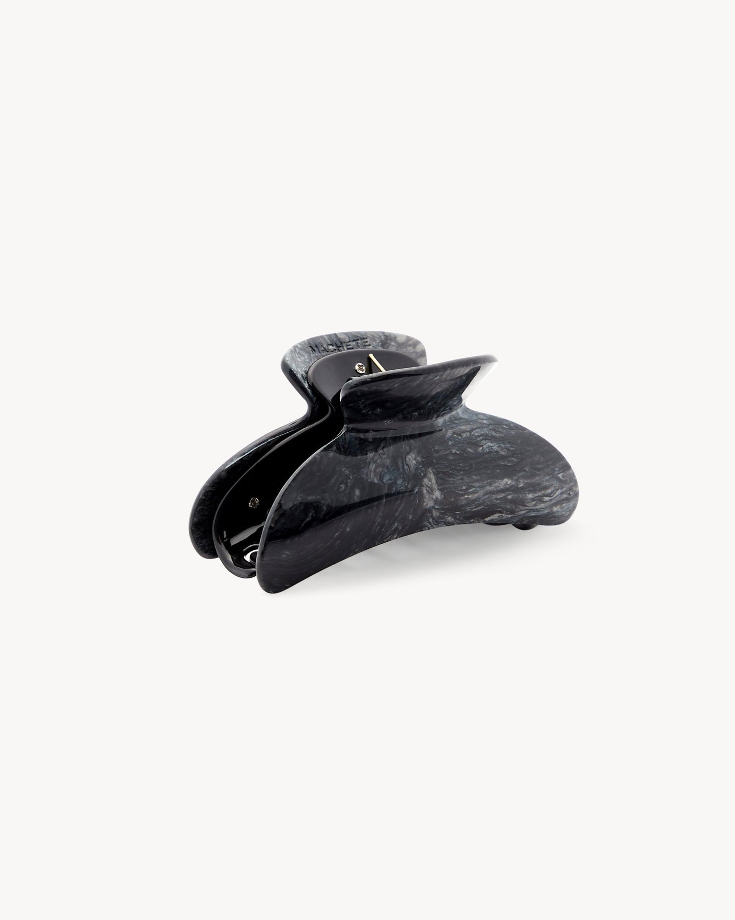 Grande Heirloom Claw in Obsidian - MACHETE