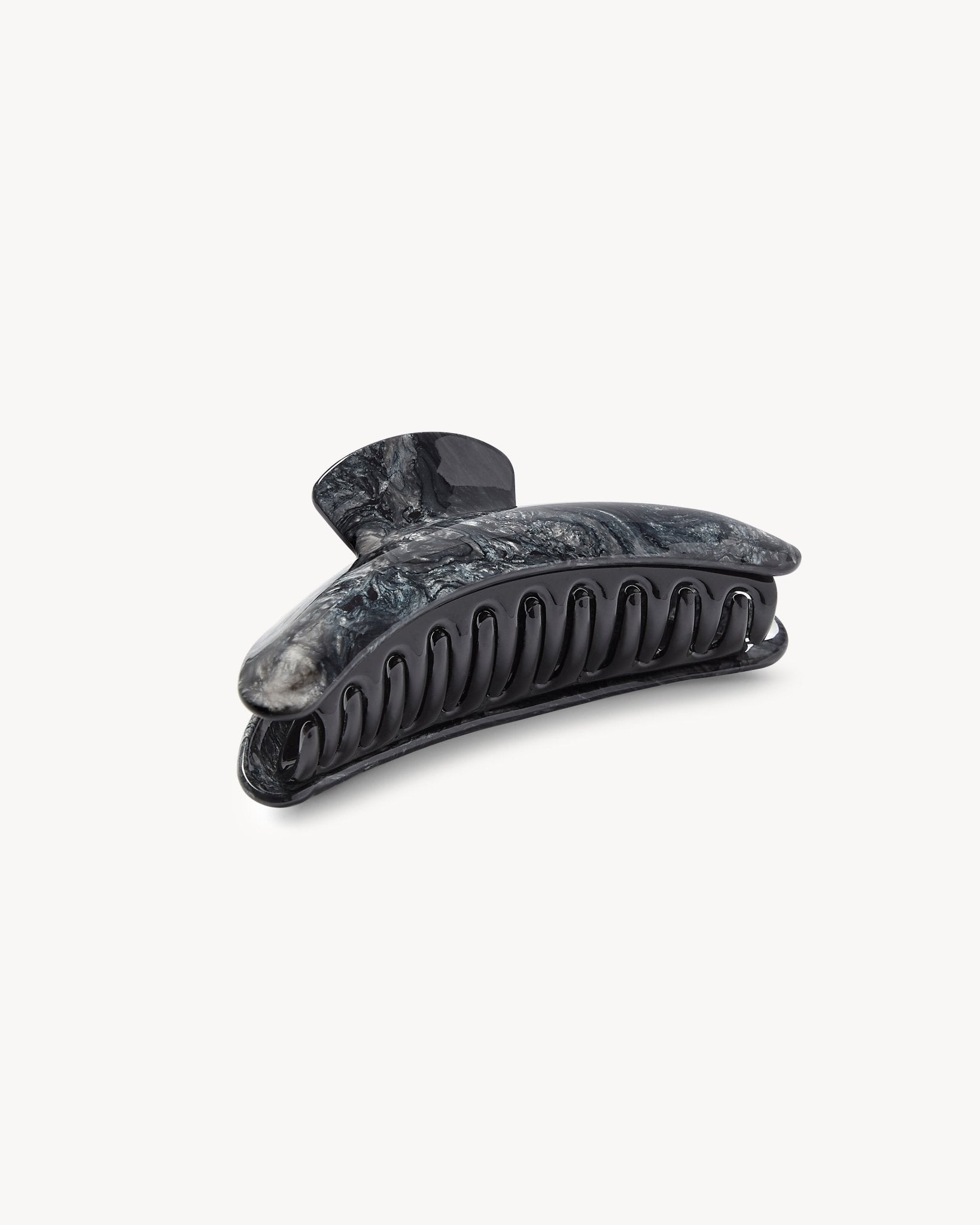 Jumbo Heirloom Claw in Obsidian - MACHETE