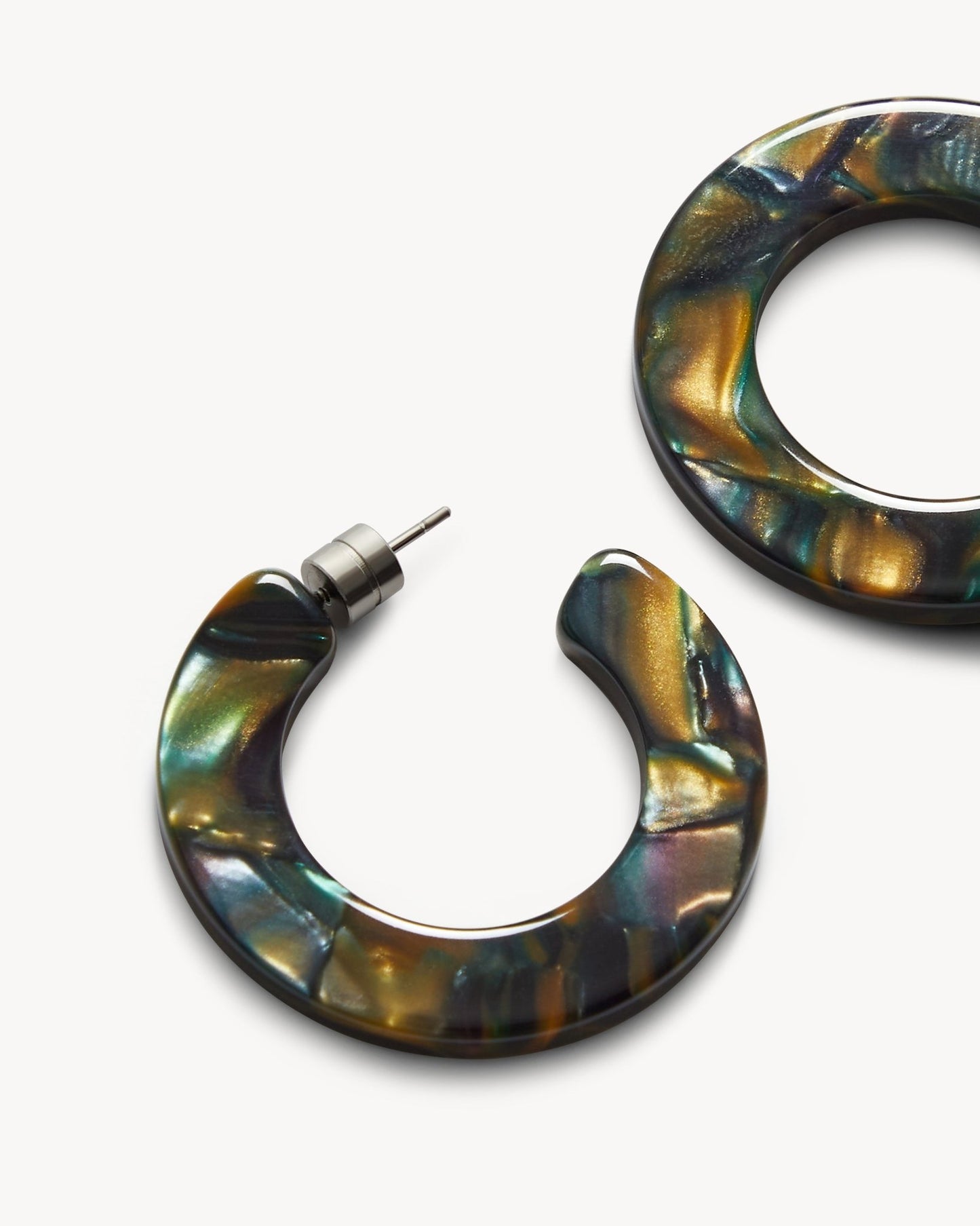 Kate Hoops in Green Tortoise - MACHETE