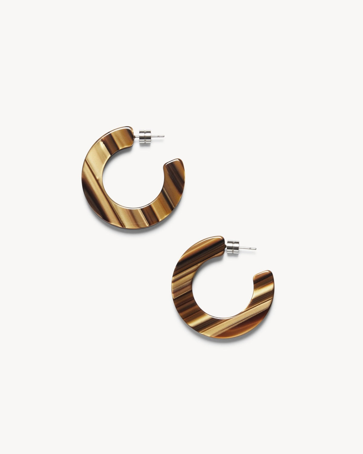 Kate Hoops in Tiger's Eye - MACHETE