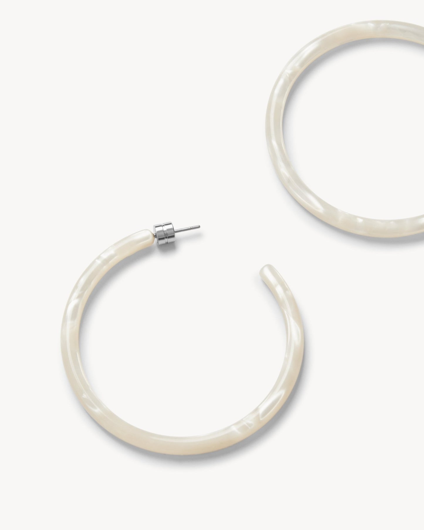 Large Hoops in White Shell - MACHETE