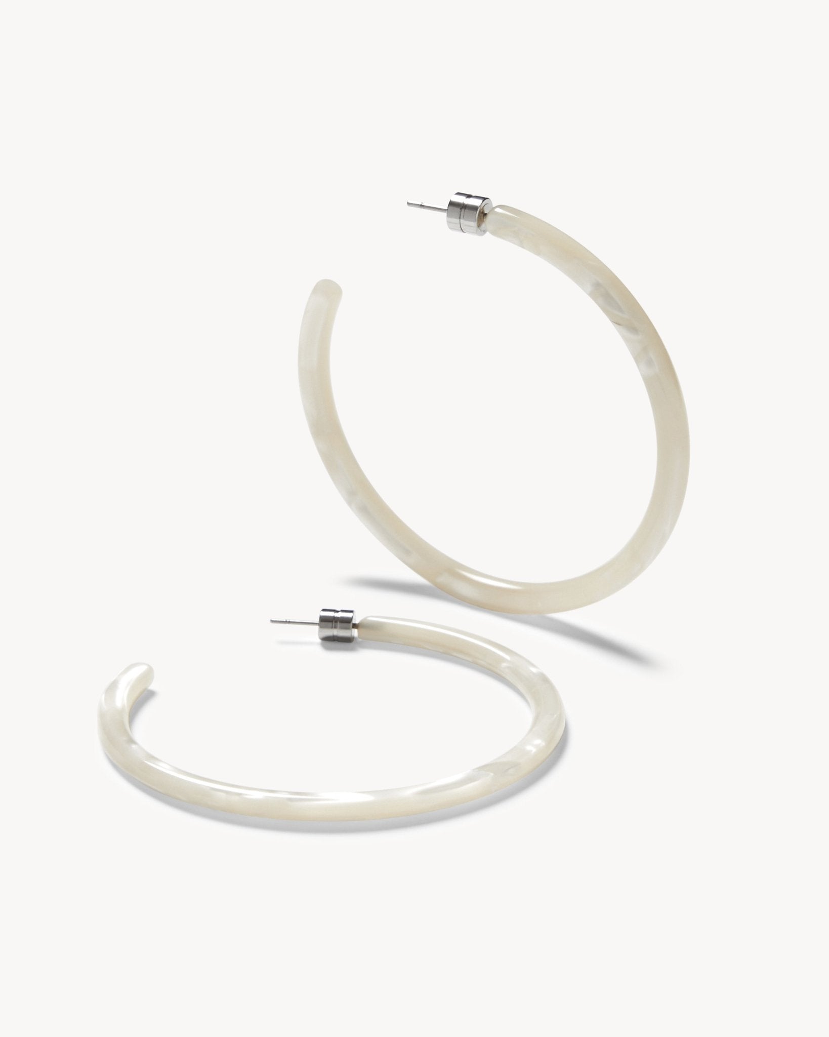 Large Hoops in White Shell - MACHETE