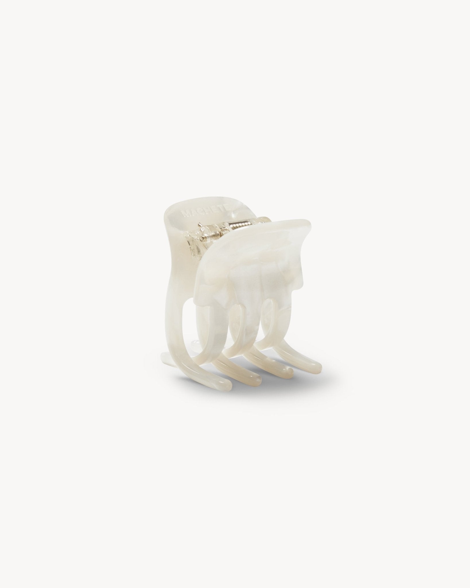Mini Claw in White Shell - MACHETE