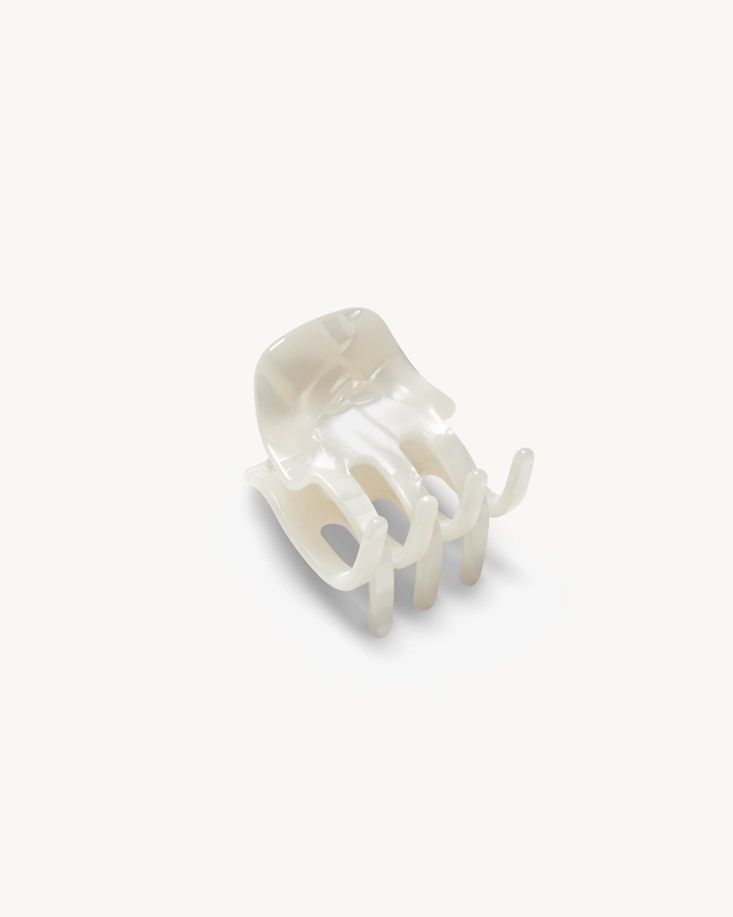 Mini Claw in White Shell - MACHETE