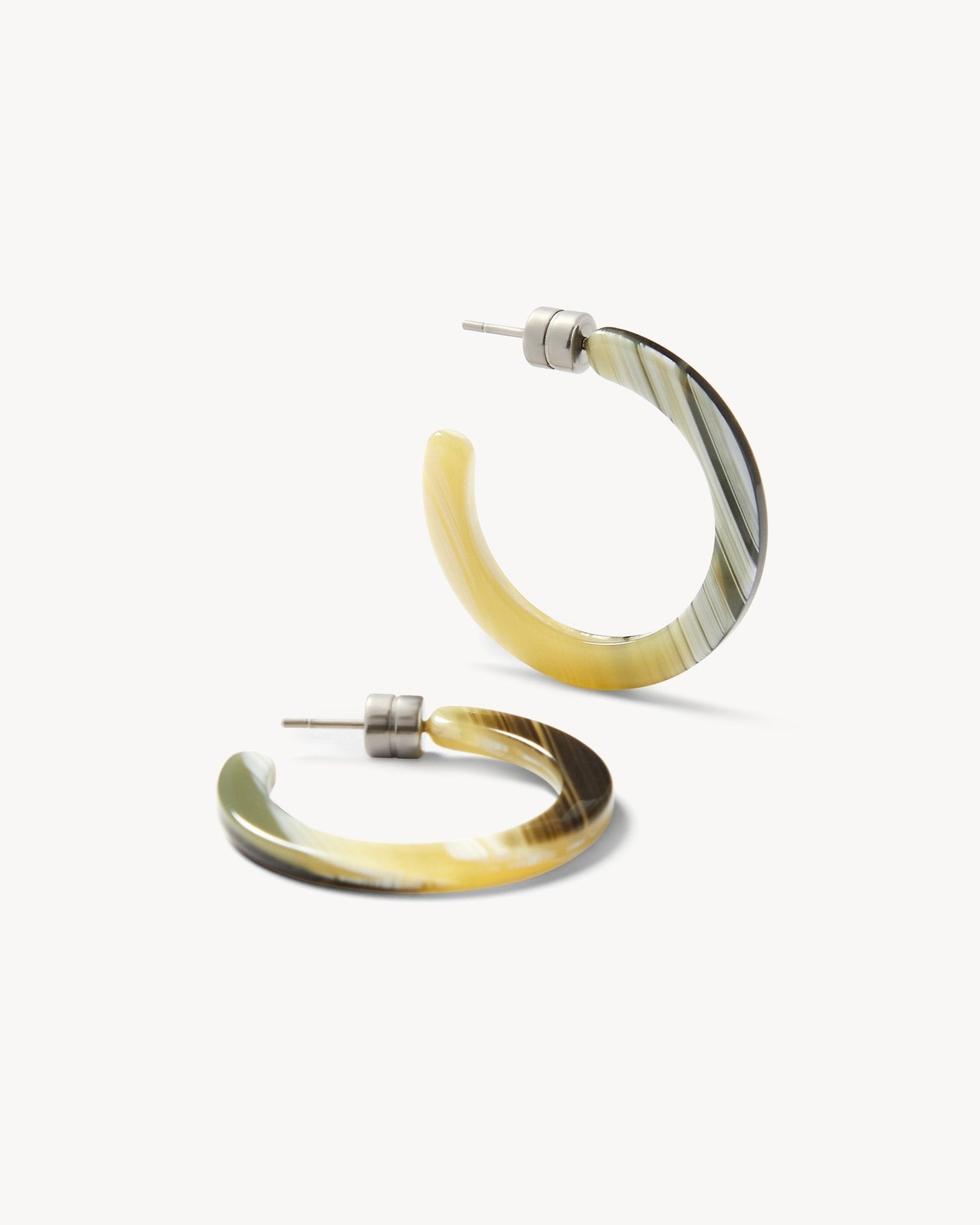 Mini Hoops in Horn - MACHETE