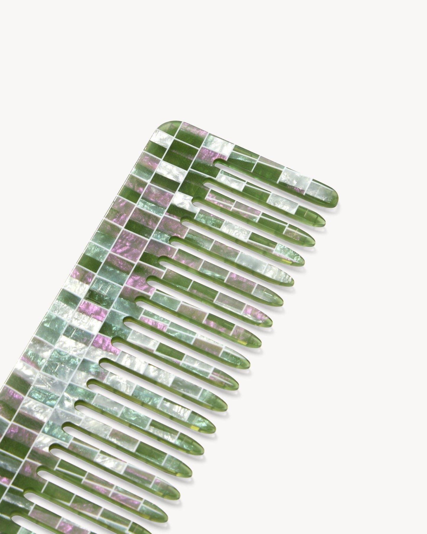 No. 2 Comb in Vert Shell Checker - MACHETE