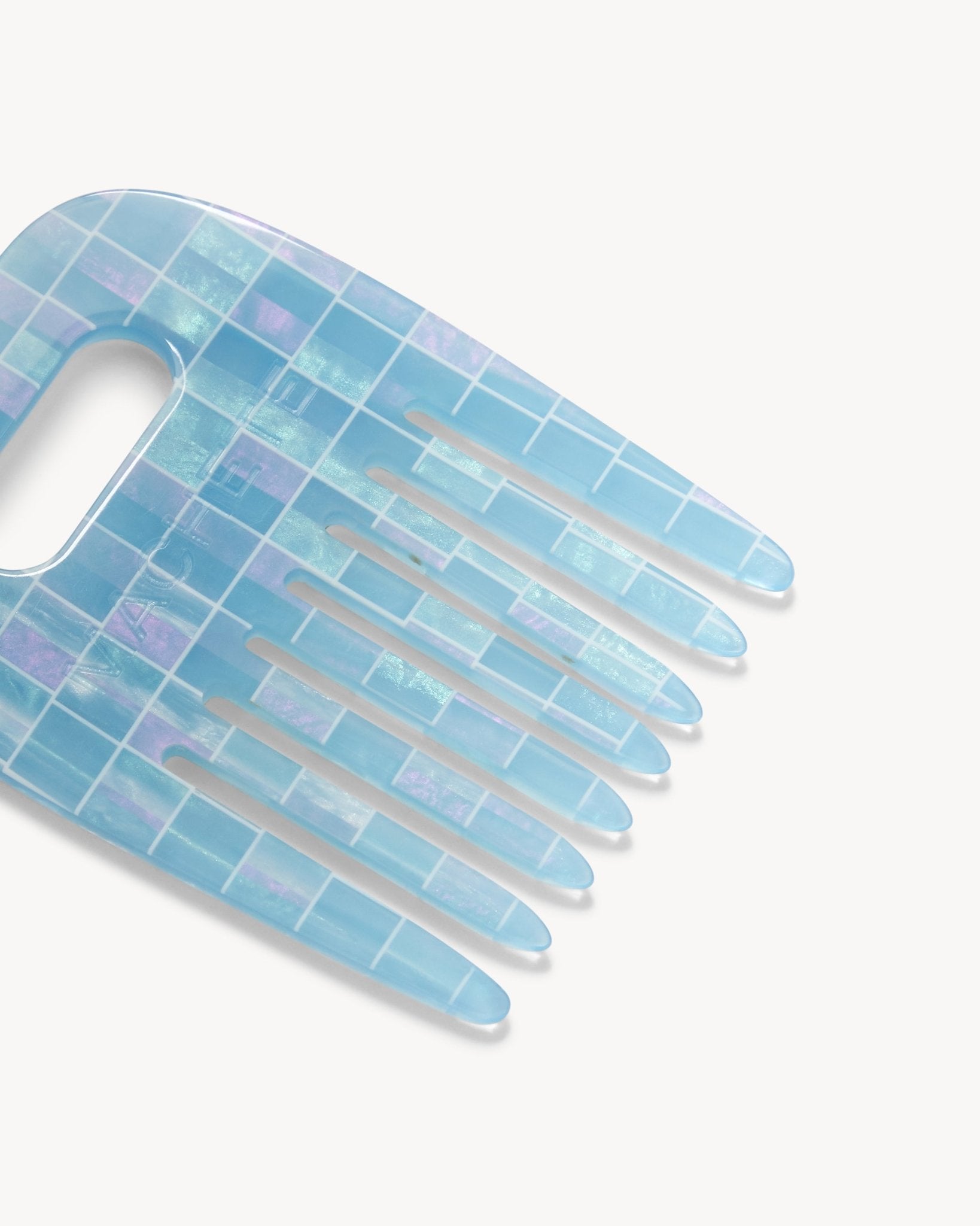 No. 4 Comb in Blue Shell Checker - MACHETE