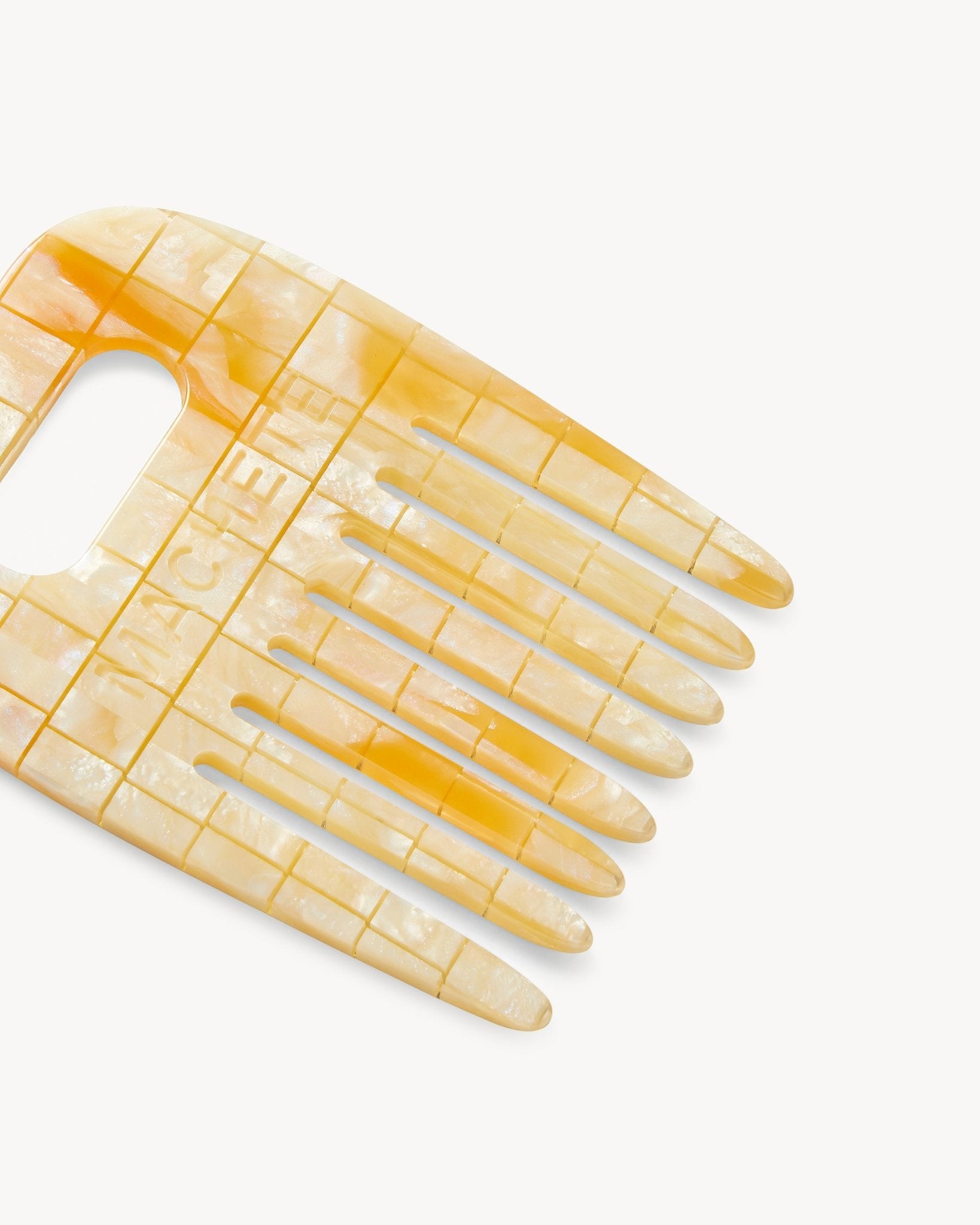 No. 4 Comb in Sea Shell Checker - MACHETE