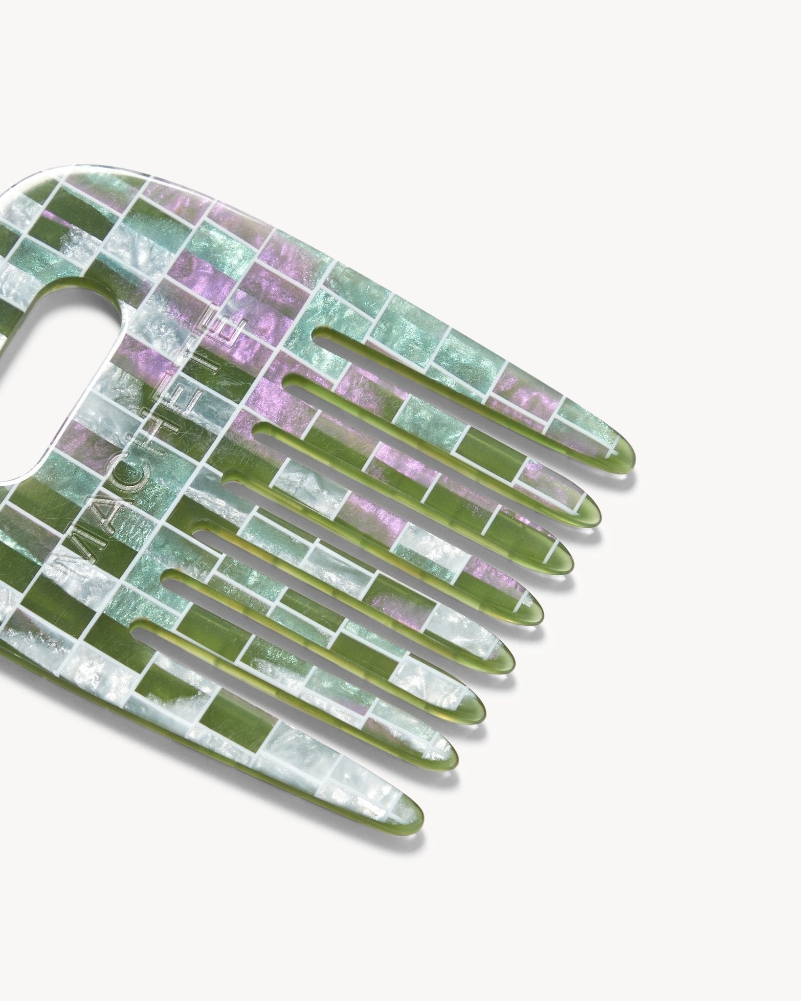 No. 4 Comb in Vert Shell Checker - MACHETE