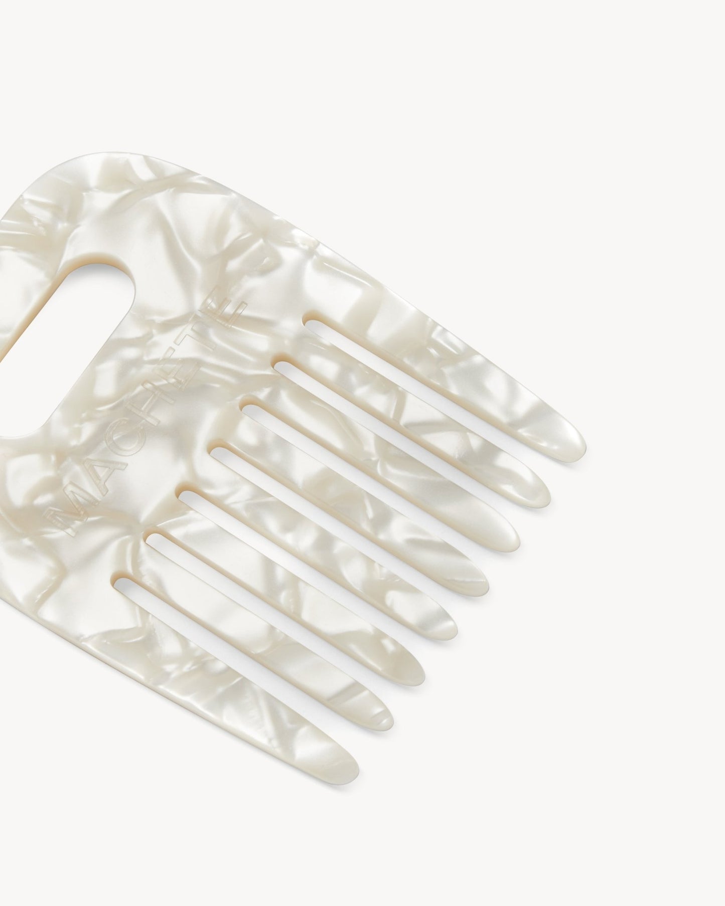 No. 4 Comb in White Shell - MACHETE