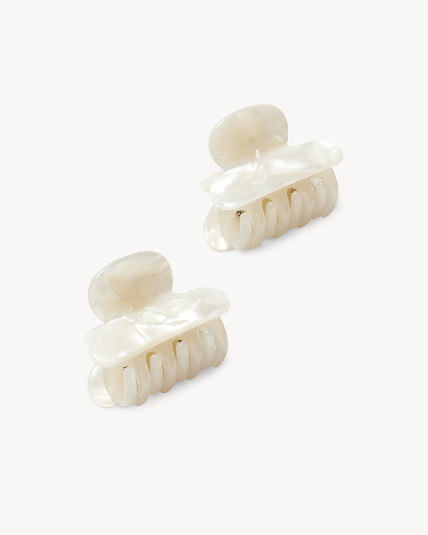 Twin Heirloom Claws in White Shell - MACHETE