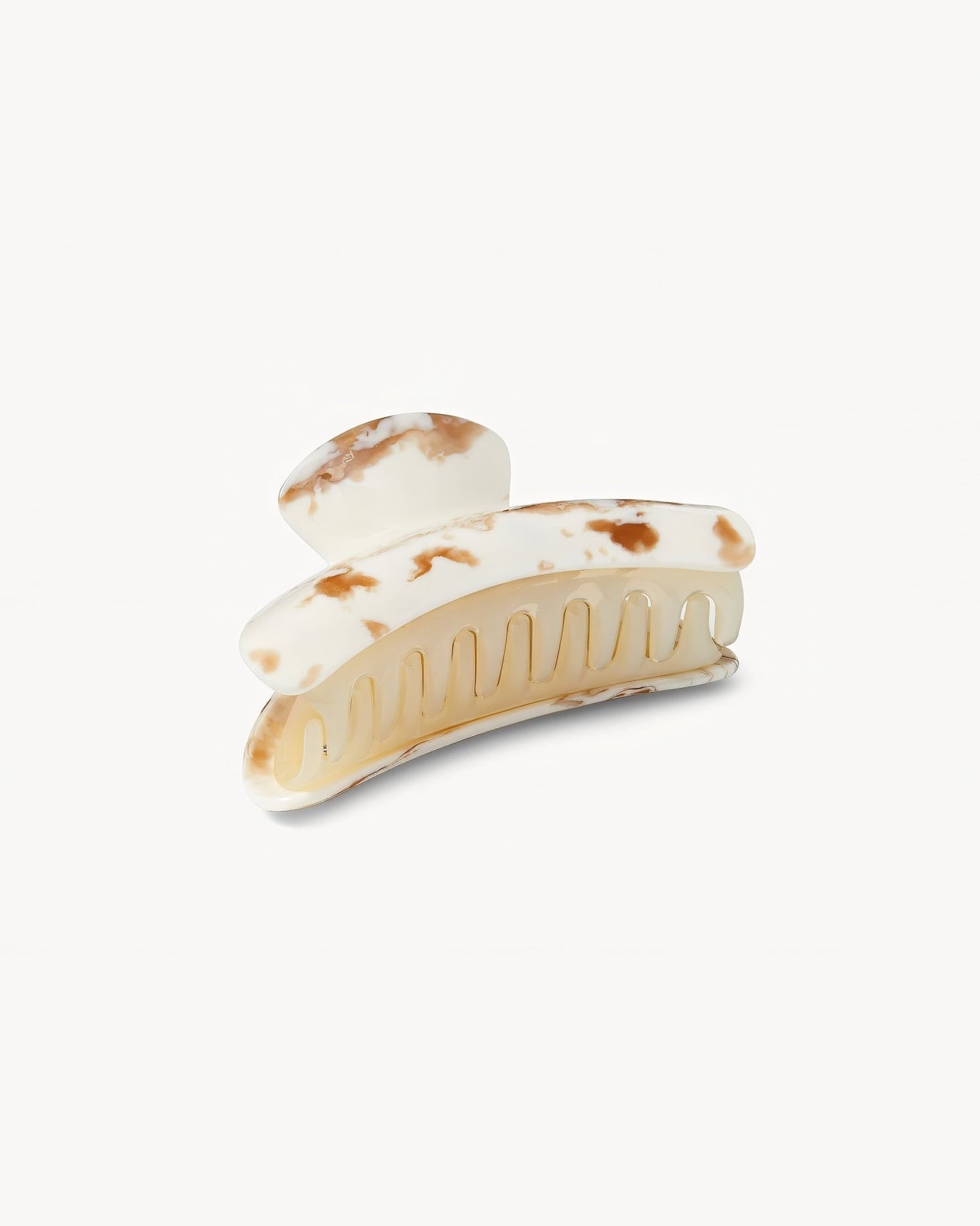 Grande Heirloom Hair Claw in Dune