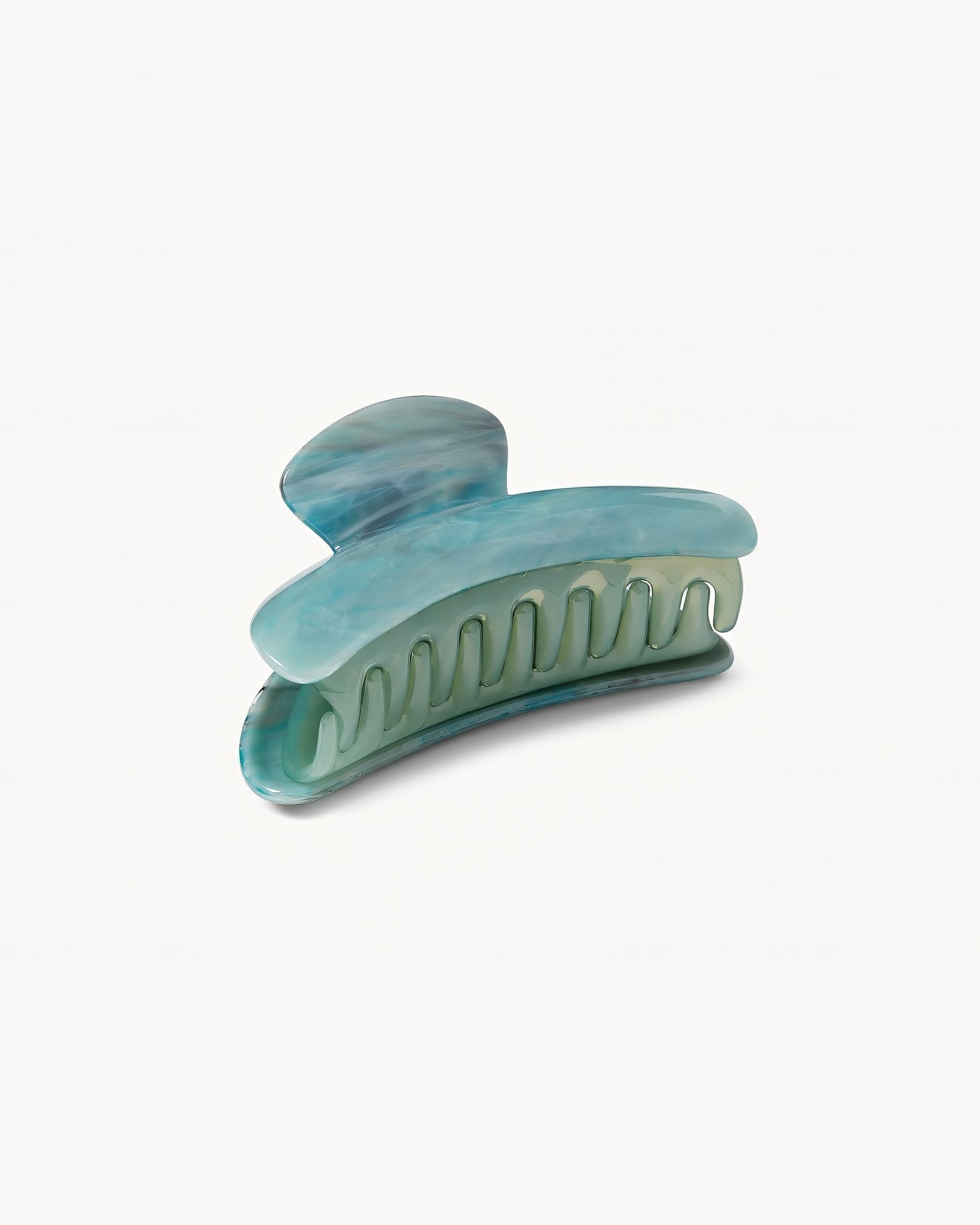 Grande Heirloom Hair Claw in Jadeite