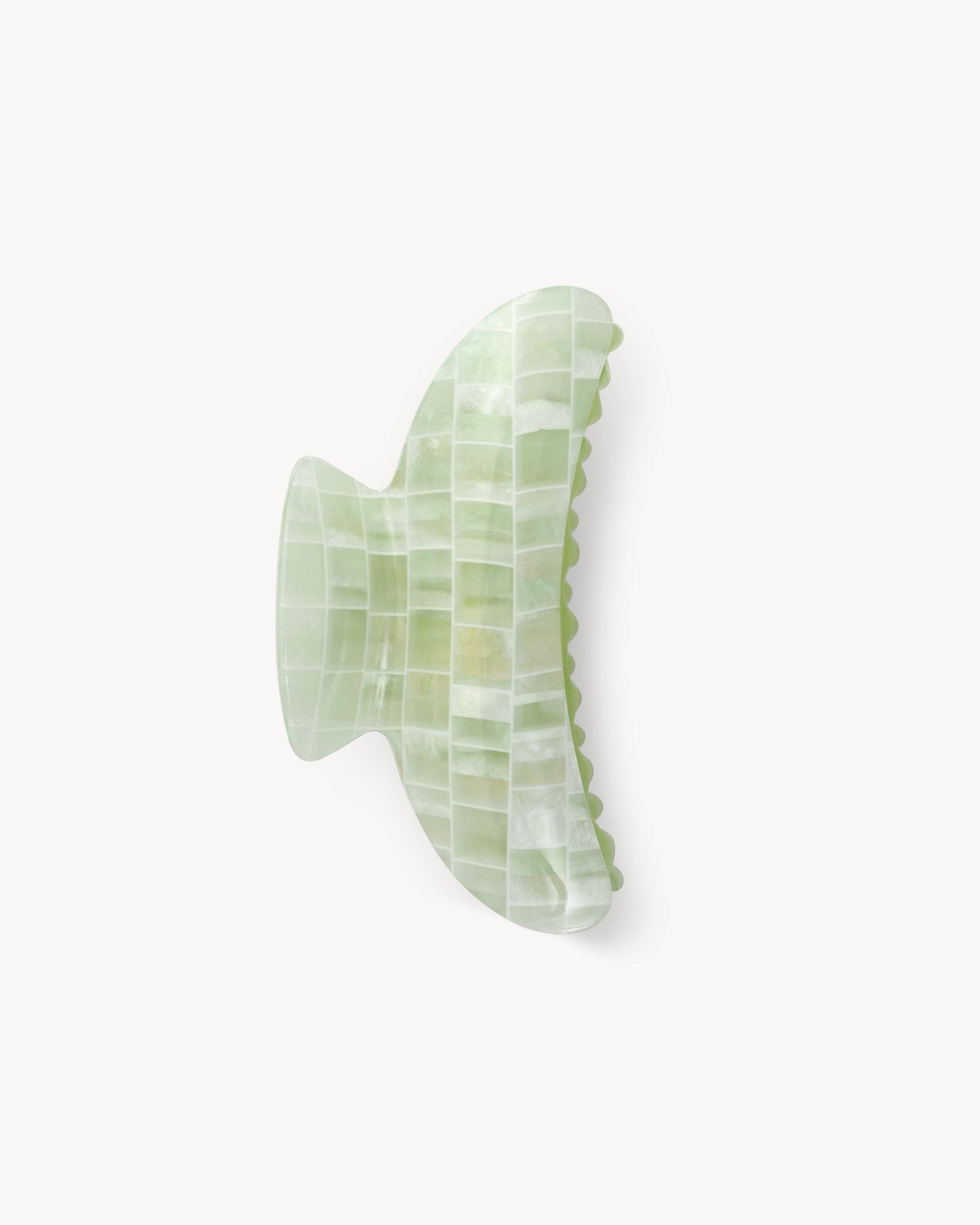 Grande Heirloom Claw in Mint Shell Checker - MACHETE
