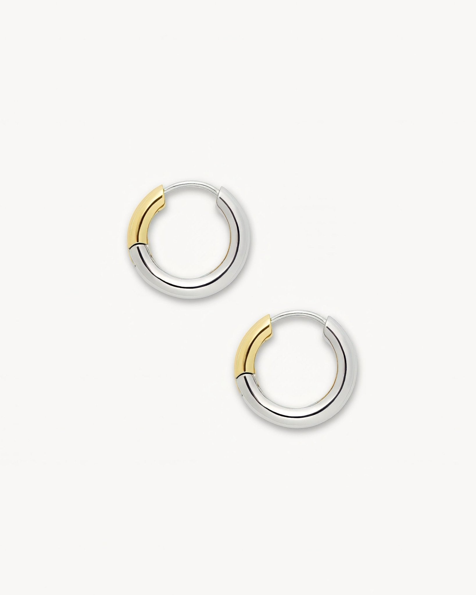 Hinge Hoops in 3/4 Silver
