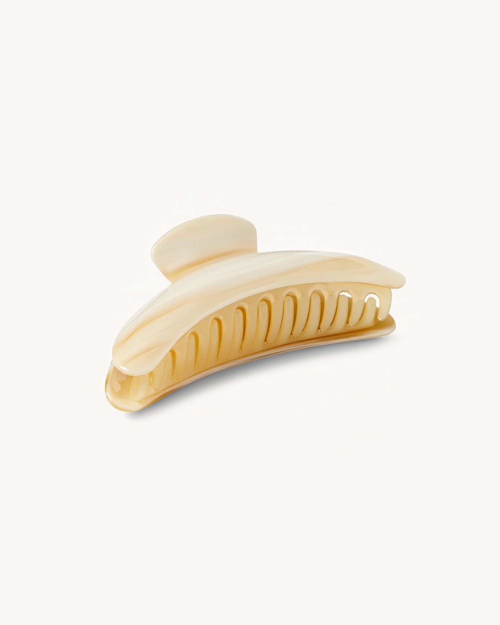 Jumbo Heirloom Hair Claw in Alabaster 