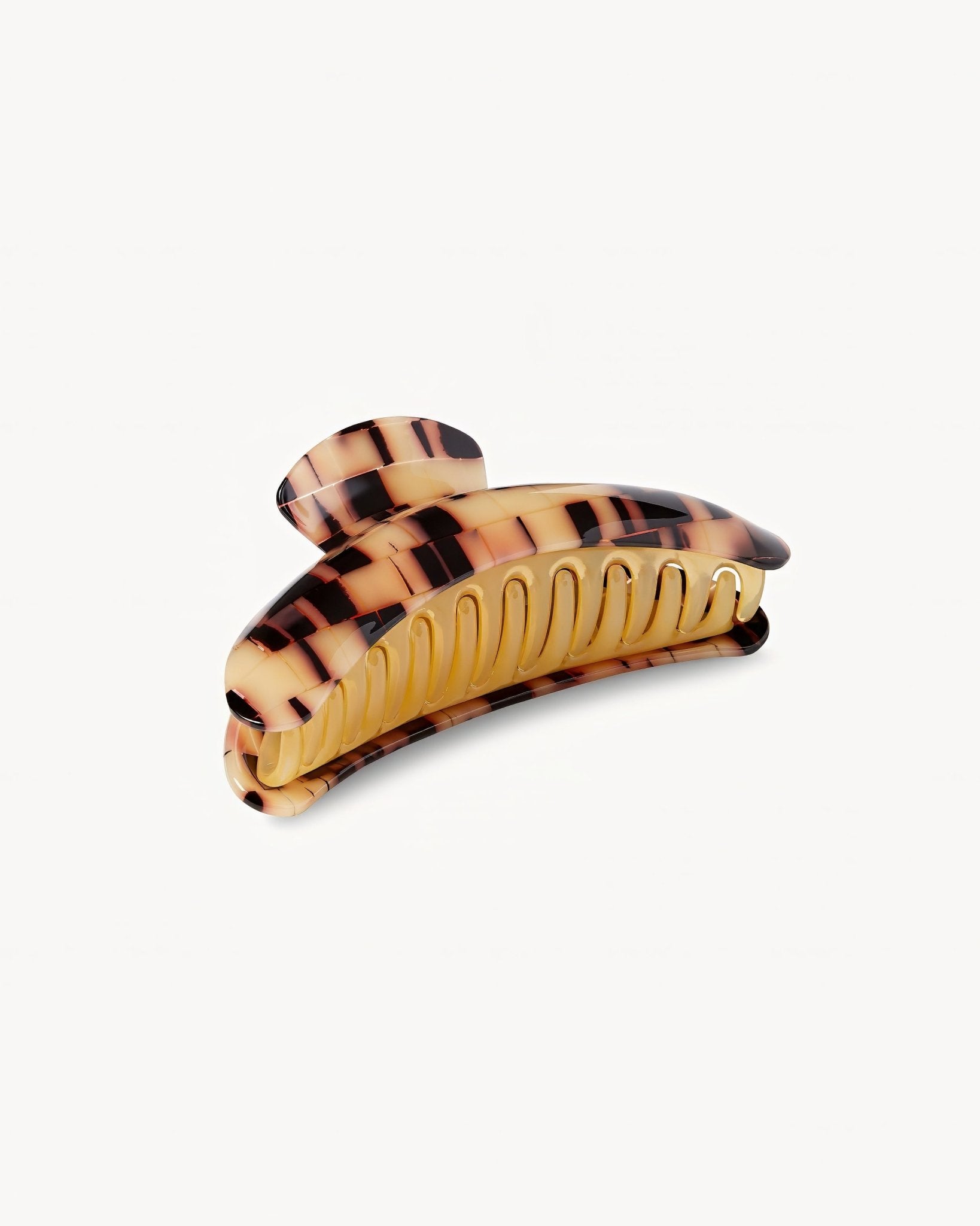 Jumbo Heirloom Hair Claw in Blonde Checker