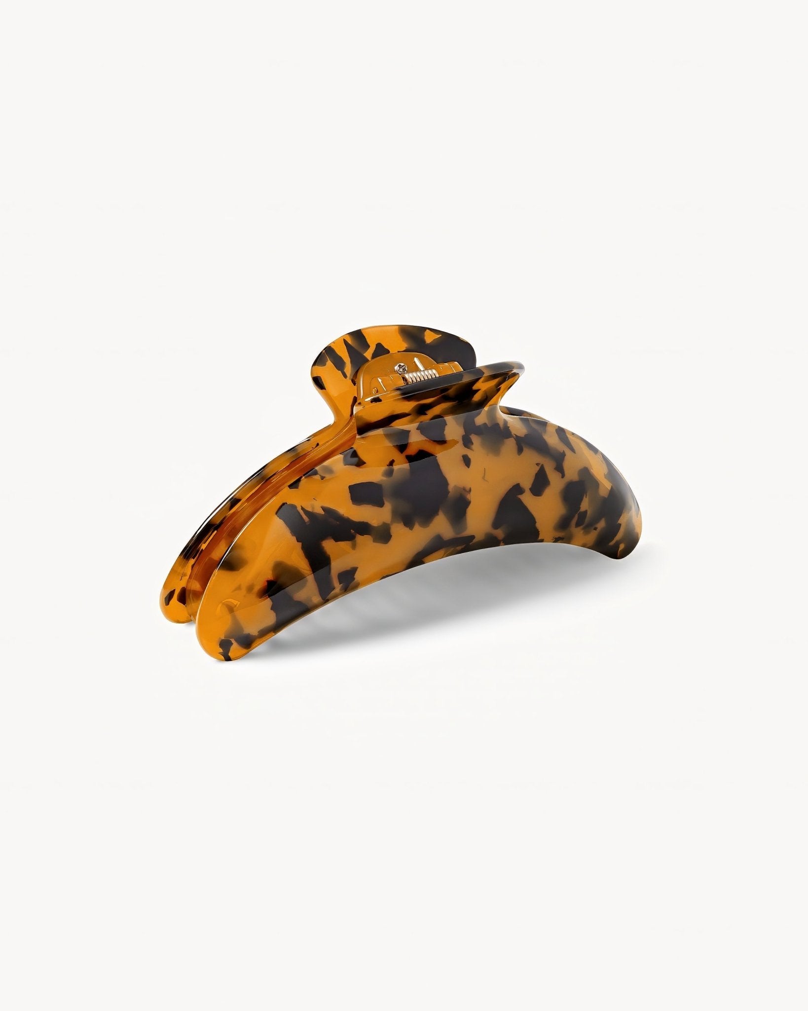 Jumbo Heirloom Hair Claw in Classic Tortoise