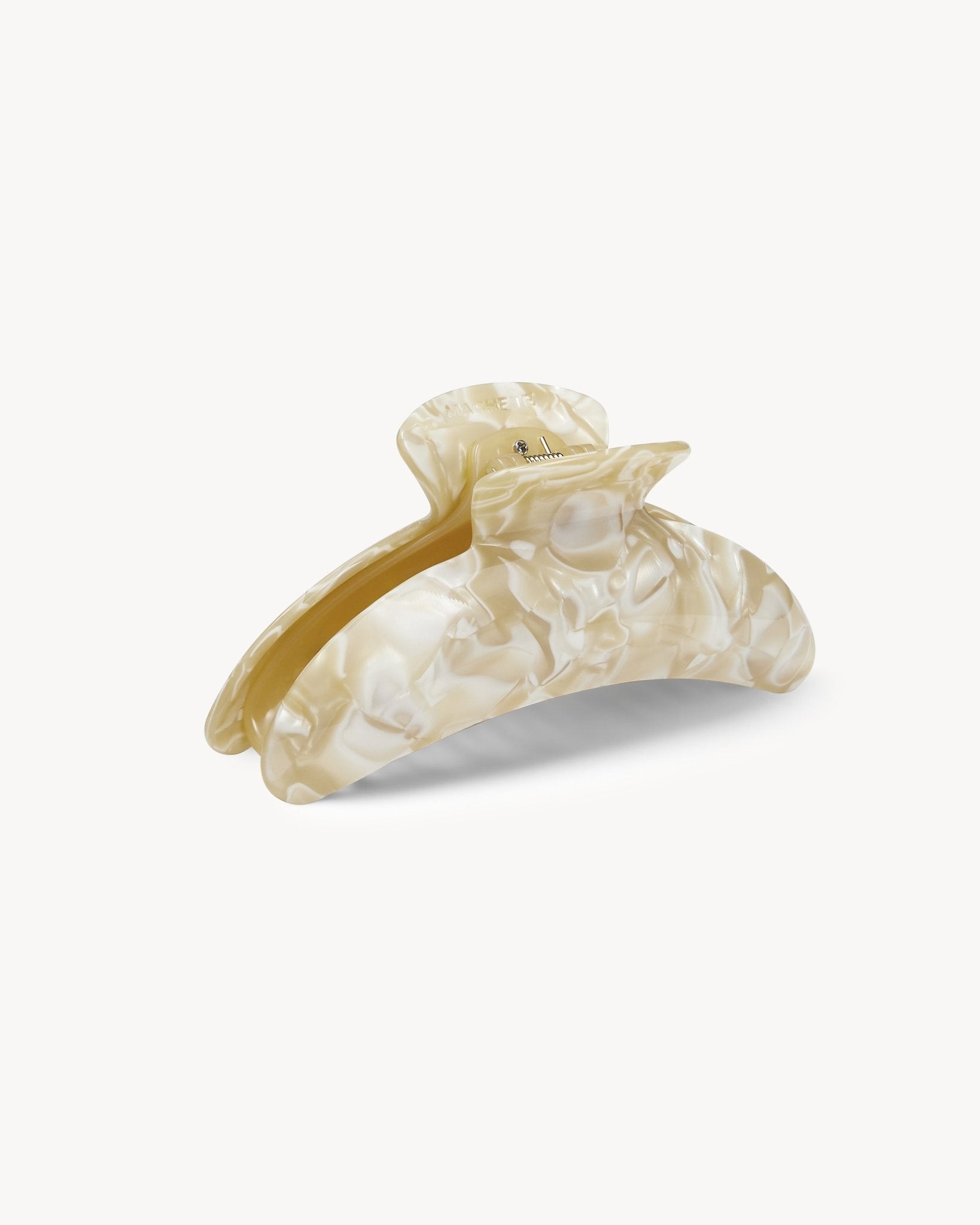 Jumbo Heirloom Claw in Ivory - MACHETE