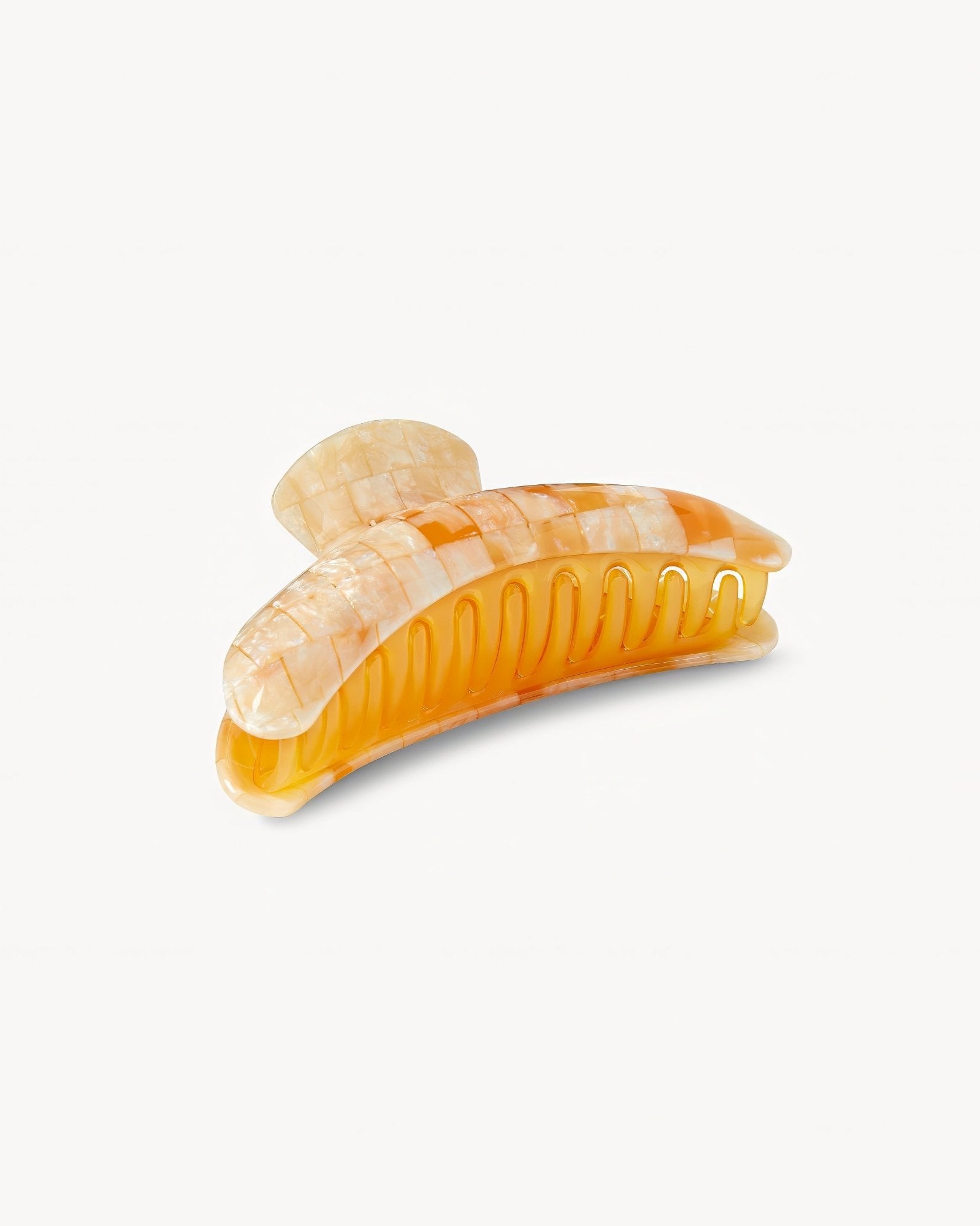 Jumbo Heirloom Hair Claw in Sea Shell Checker