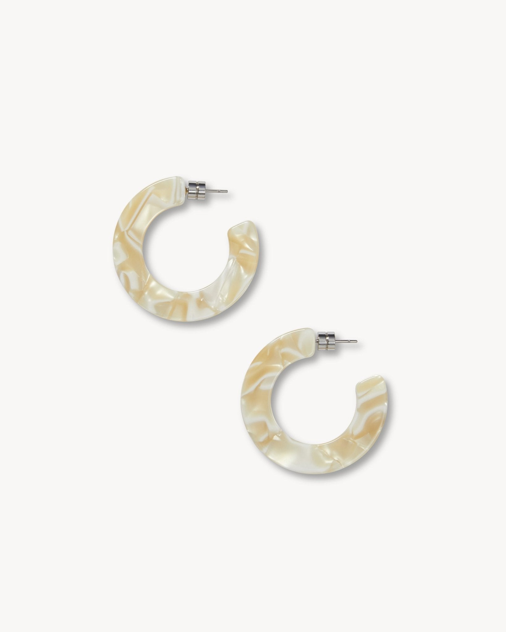 Kate Hoops in Ivory - MACHETE