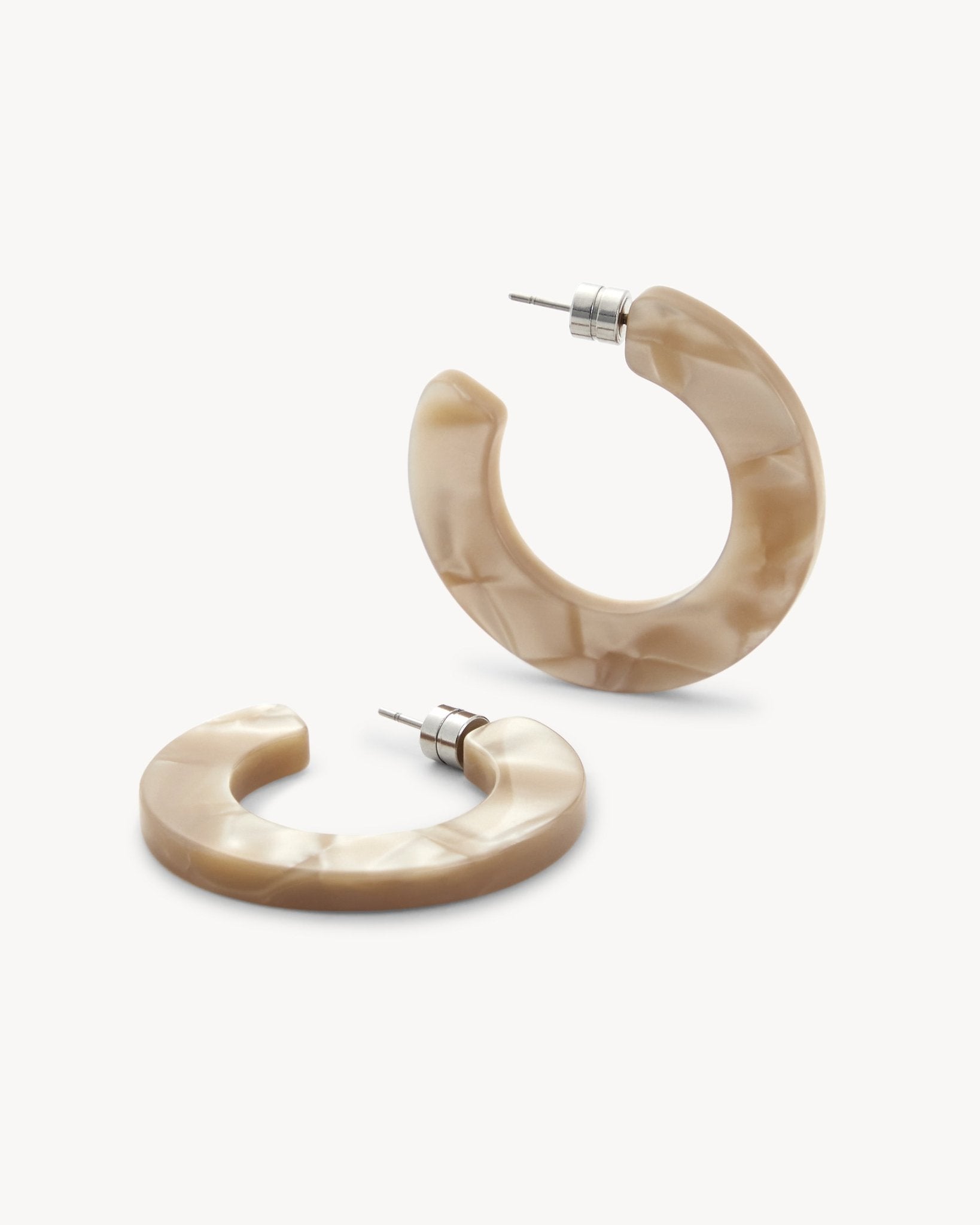 Kate Hoops in Sand Shell - MACHETE