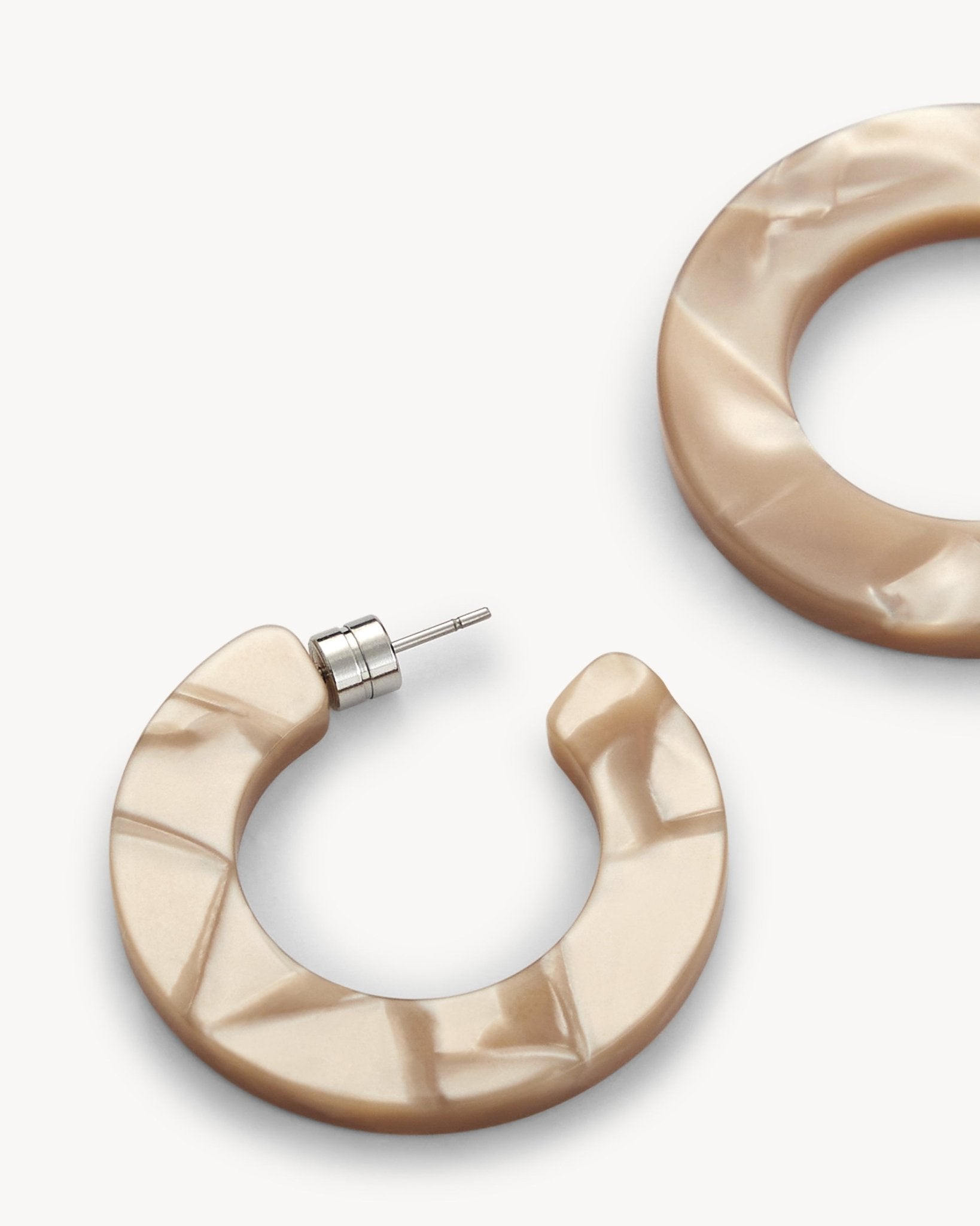 Kate Hoops in Sand Shell - MACHETE