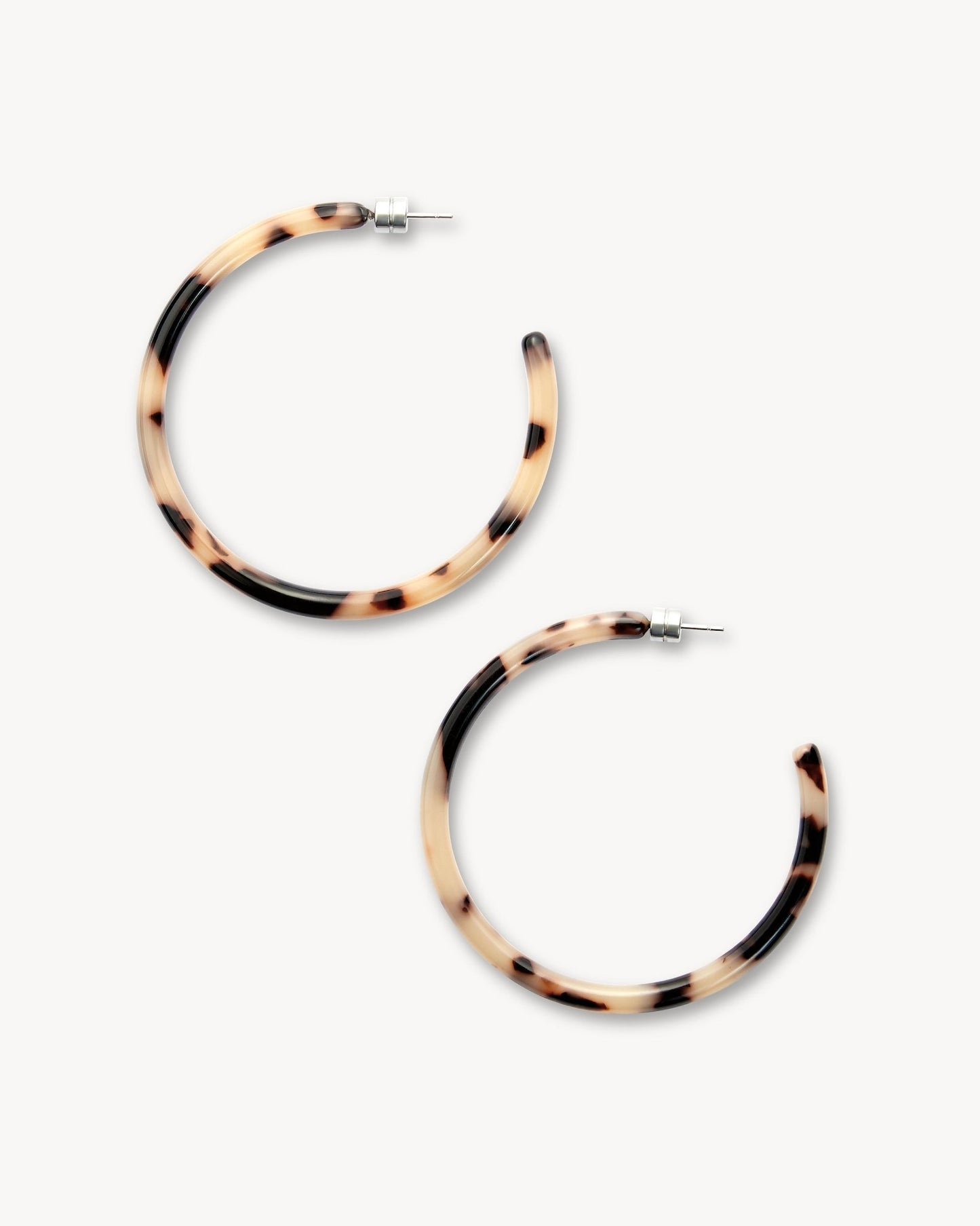 Large Hoop Earrings in Ash Blonde Tortoise