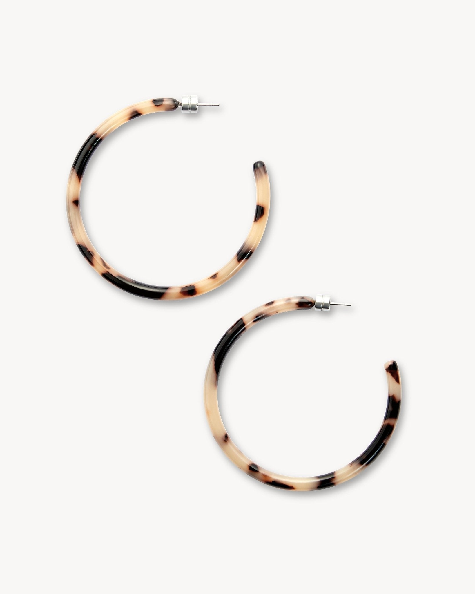 Large Hoop Earrings in Ash Blonde Tortoise