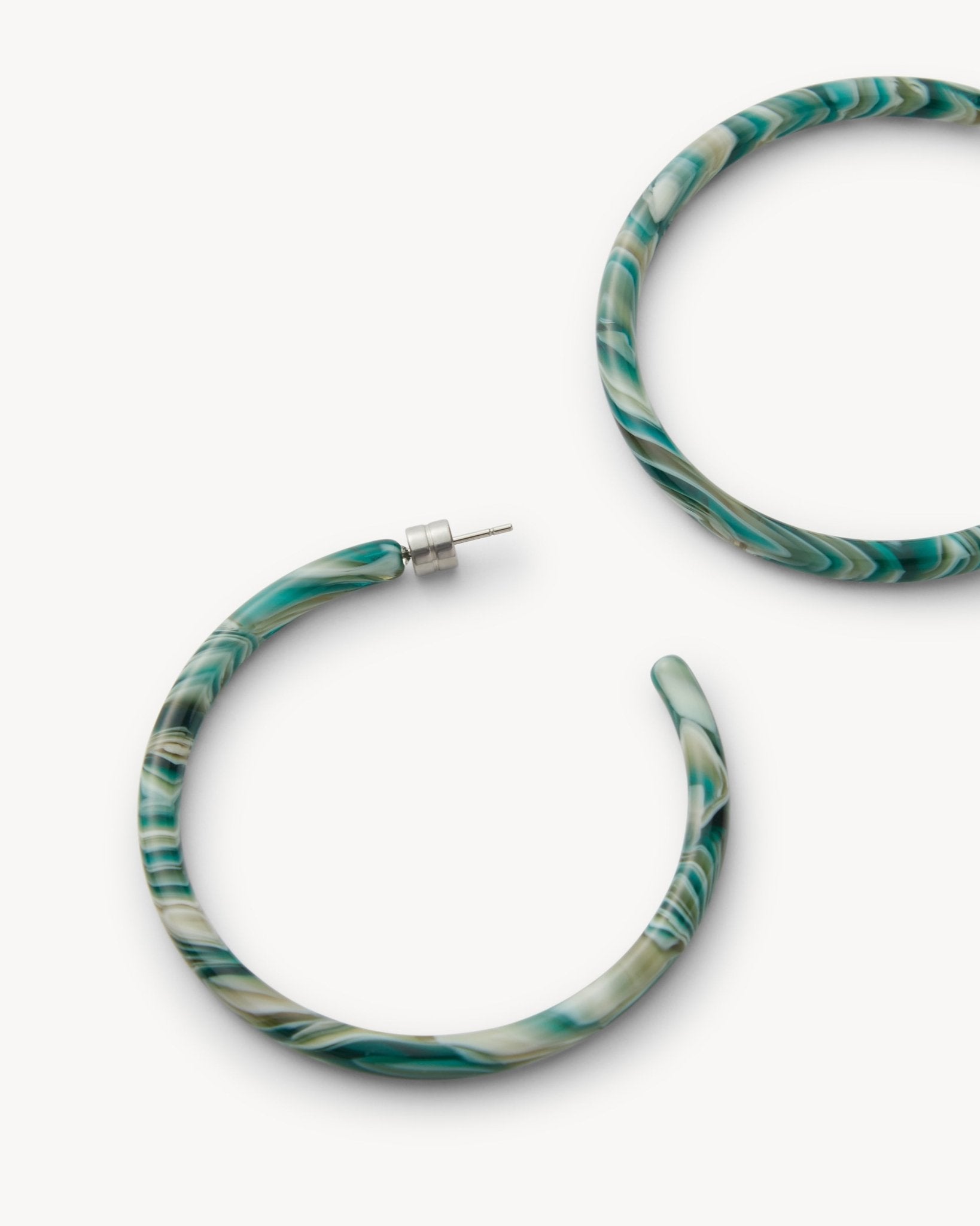 Large Hoops in Stromanthe - MACHETE