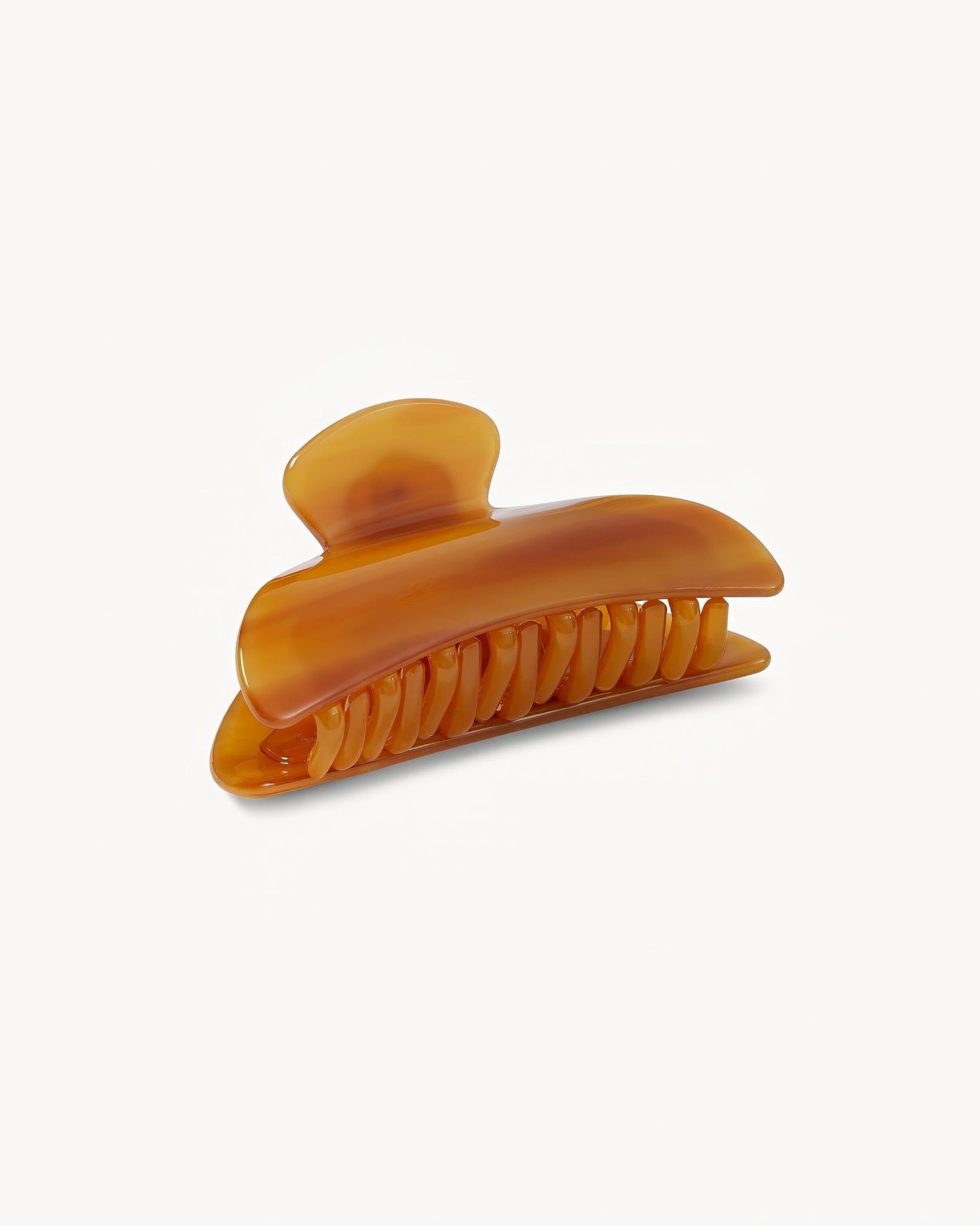 Midi Heirloom Hair Claw in Cognac