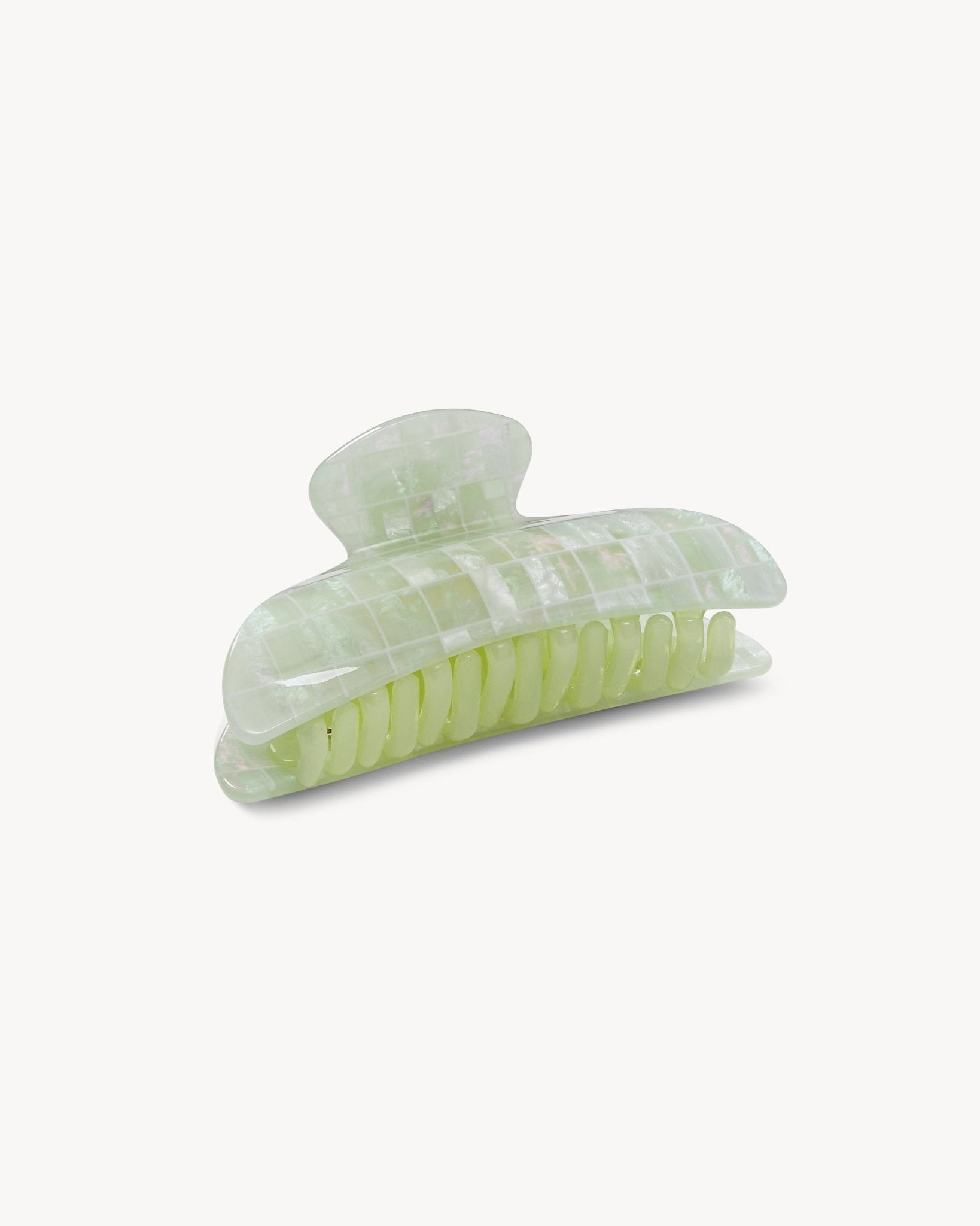 Midi Heirloom Claw in Mint Shell Checker - MACHETE