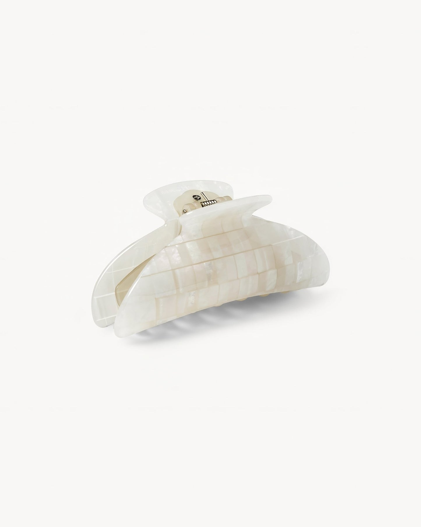 Midi Heirloom Hair Claw in Opalite Shell Checker