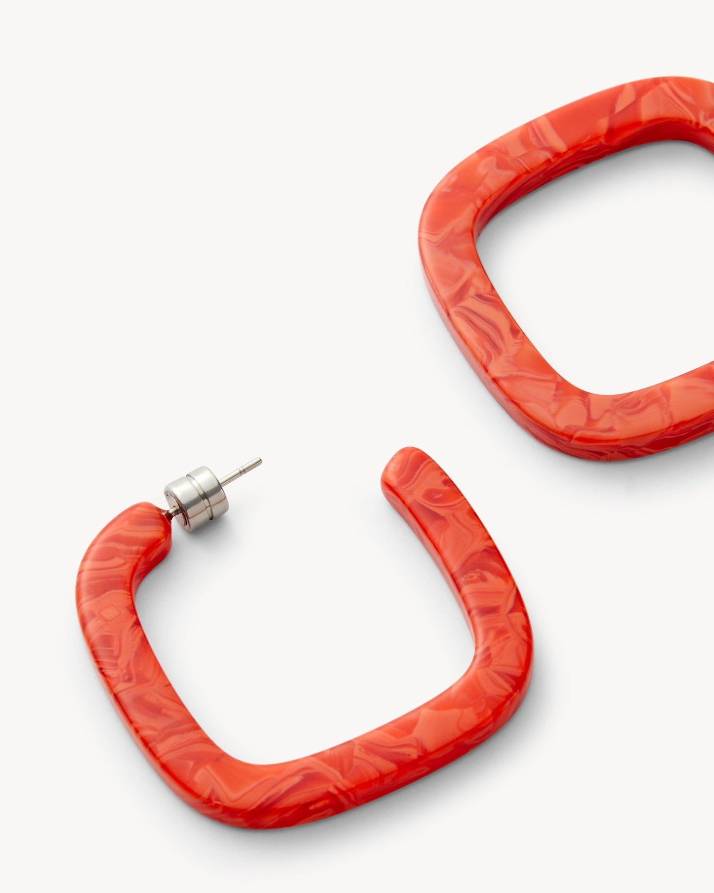 Midi Square Hoops in Poppy - MACHETE