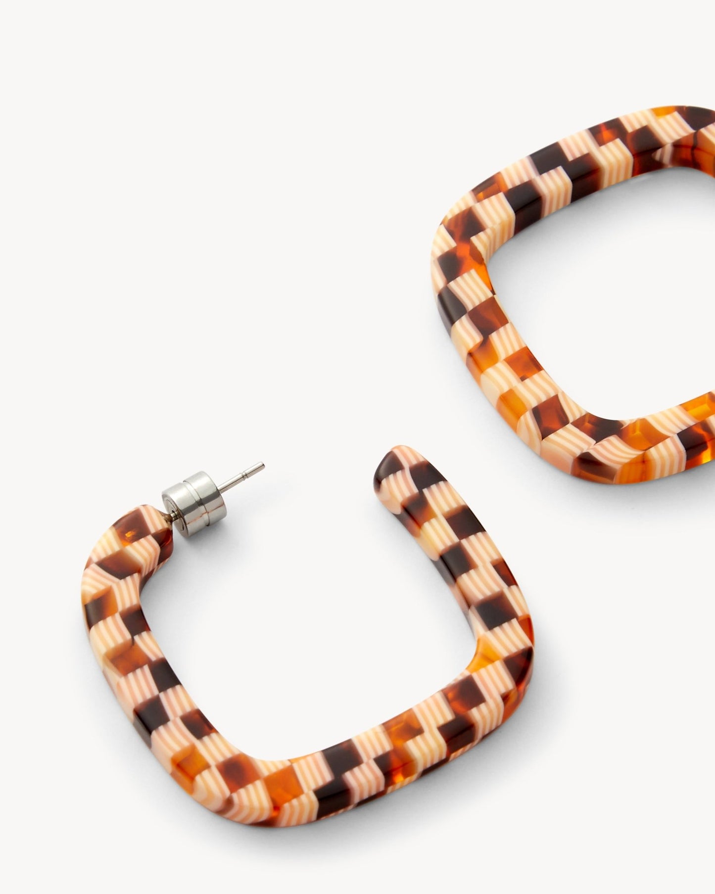 Midi Square Hoops in Tortoise Checker - MACHETE