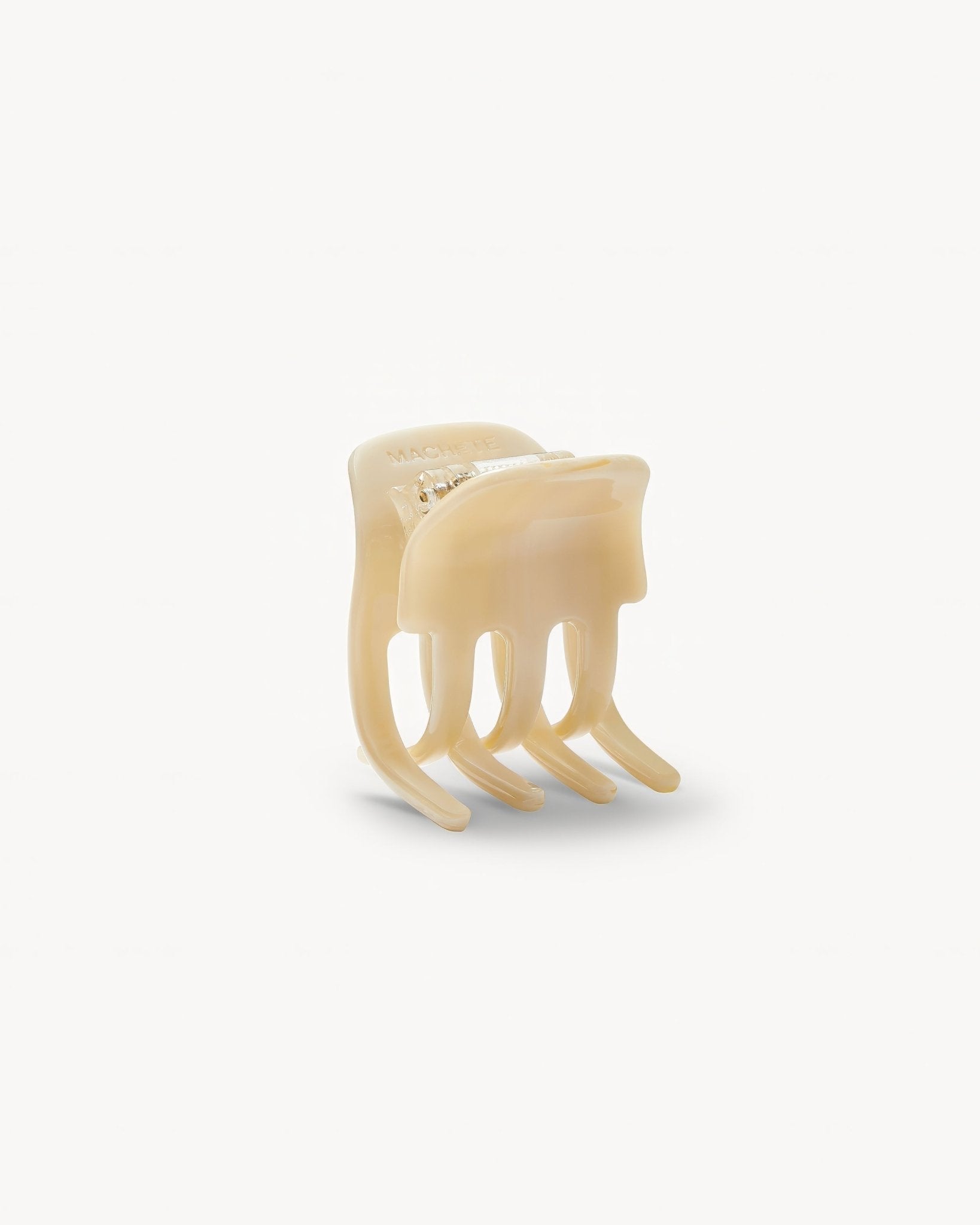 Mini Claw Clip in Alabaster