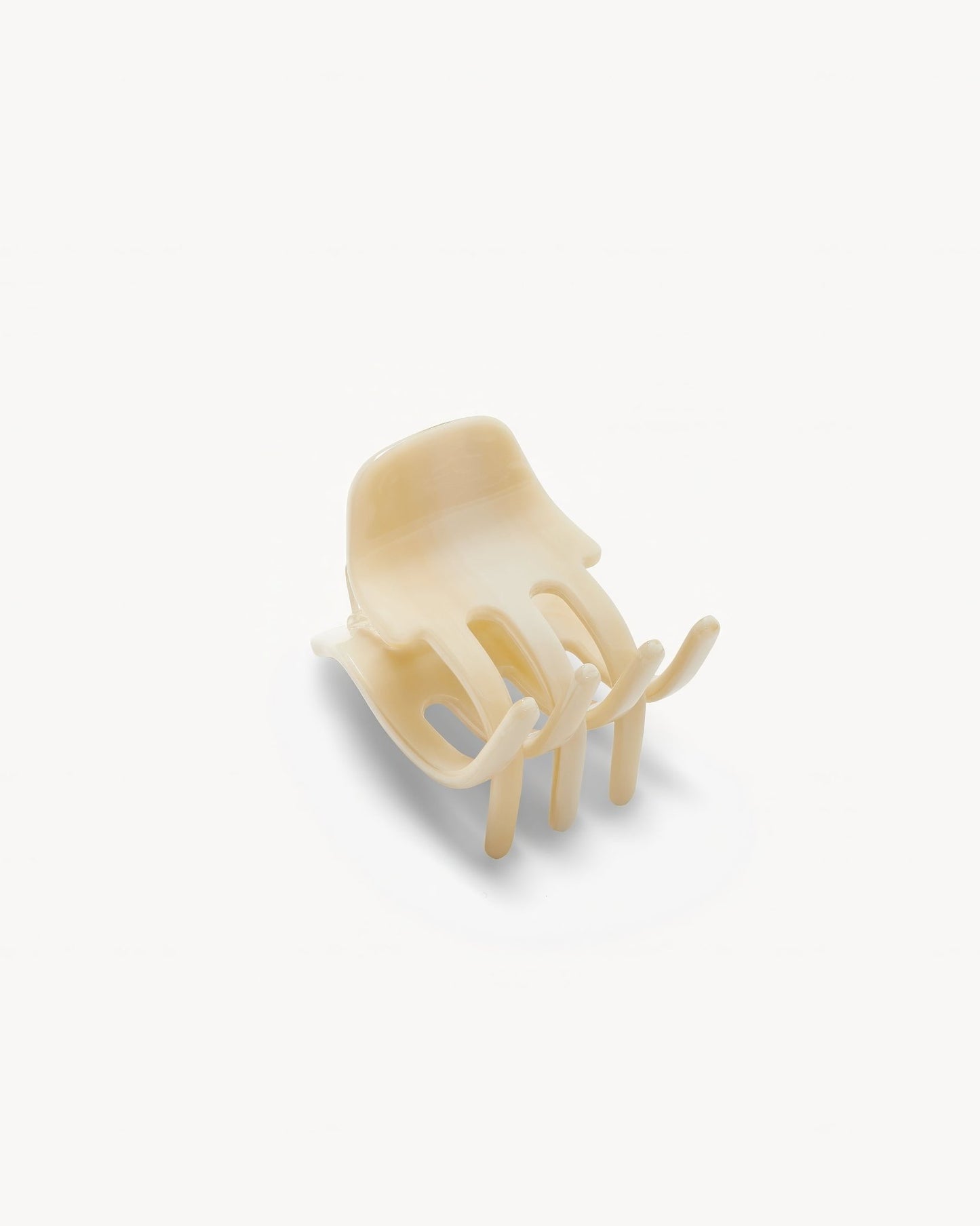 Mini Claw Clip in Alabaster