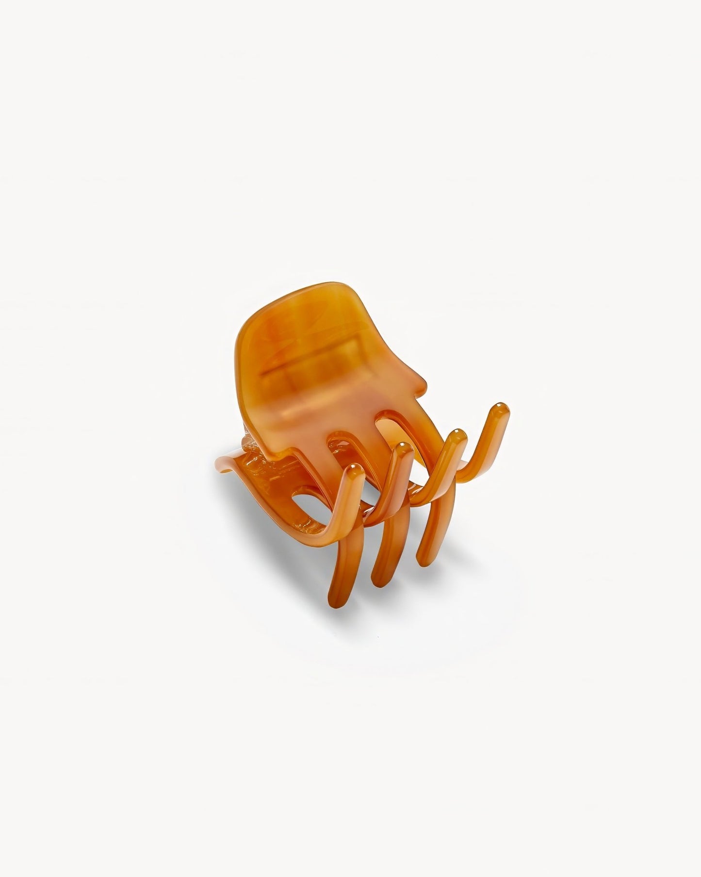 Mini Claw Clip in Cognac