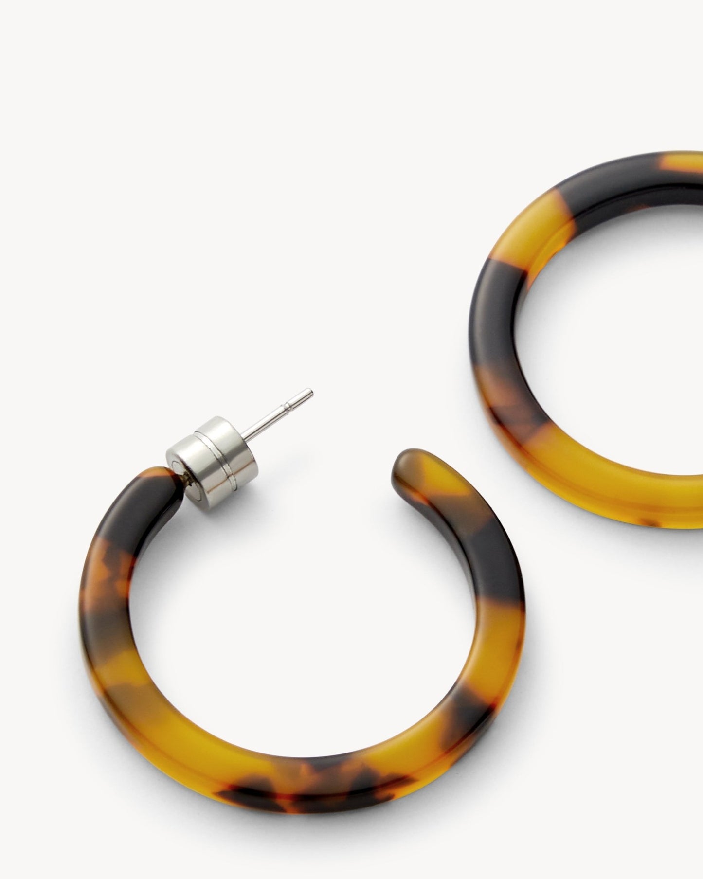 Mini Hoops in Classic Tortoise - MACHETE