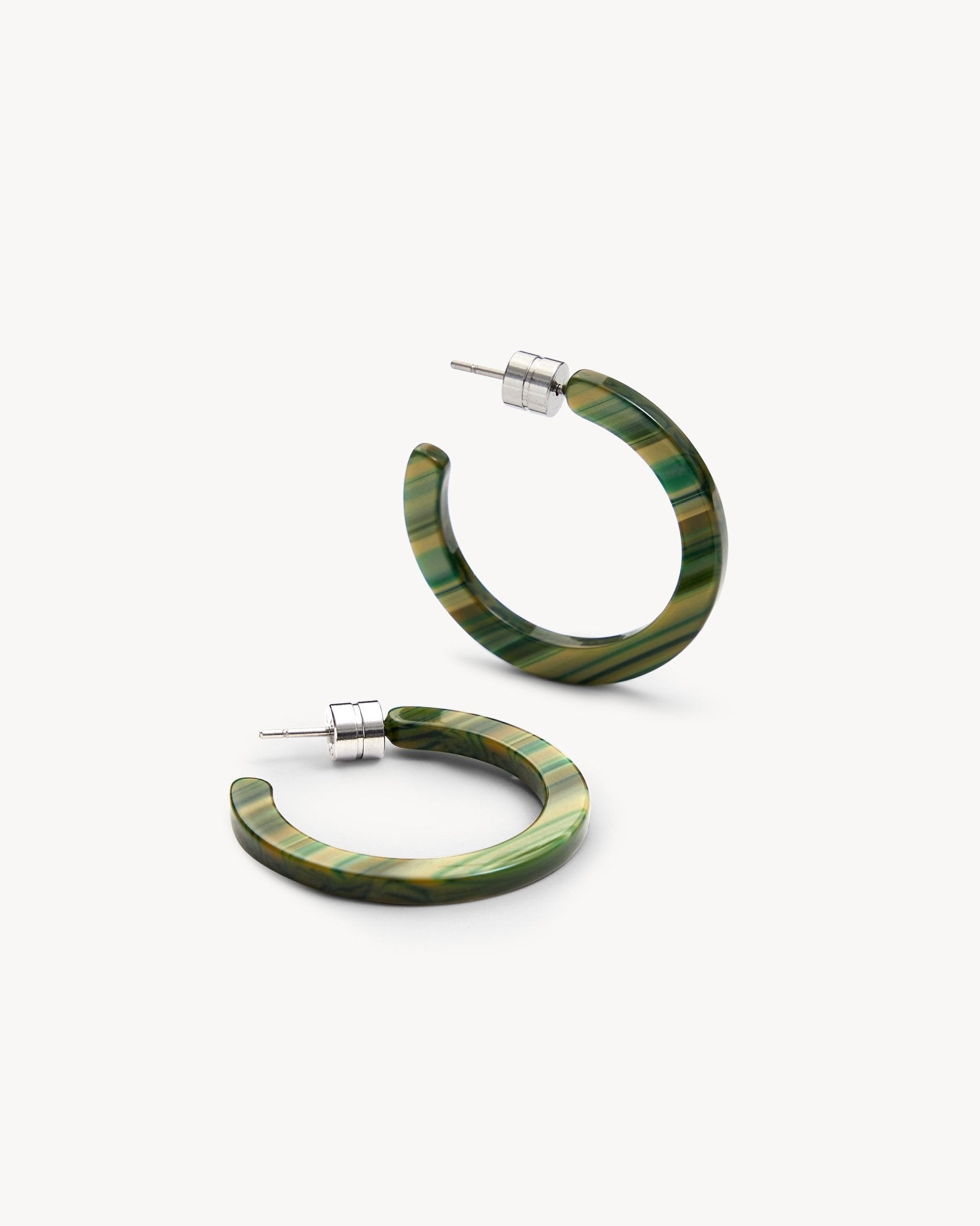 Mini Hoops in Meadow - MACHETE