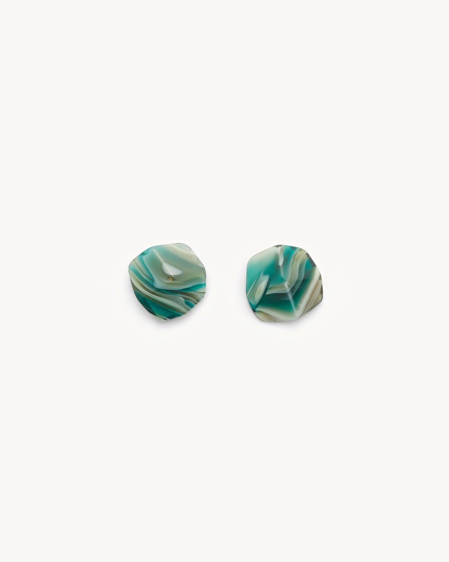 Mini Sculpture Stud Earrings in Stromanthe
