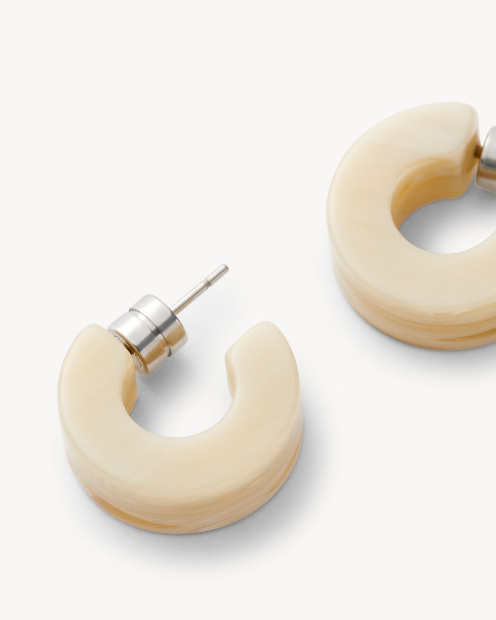Muse Hoop Earrings in Alabaster
