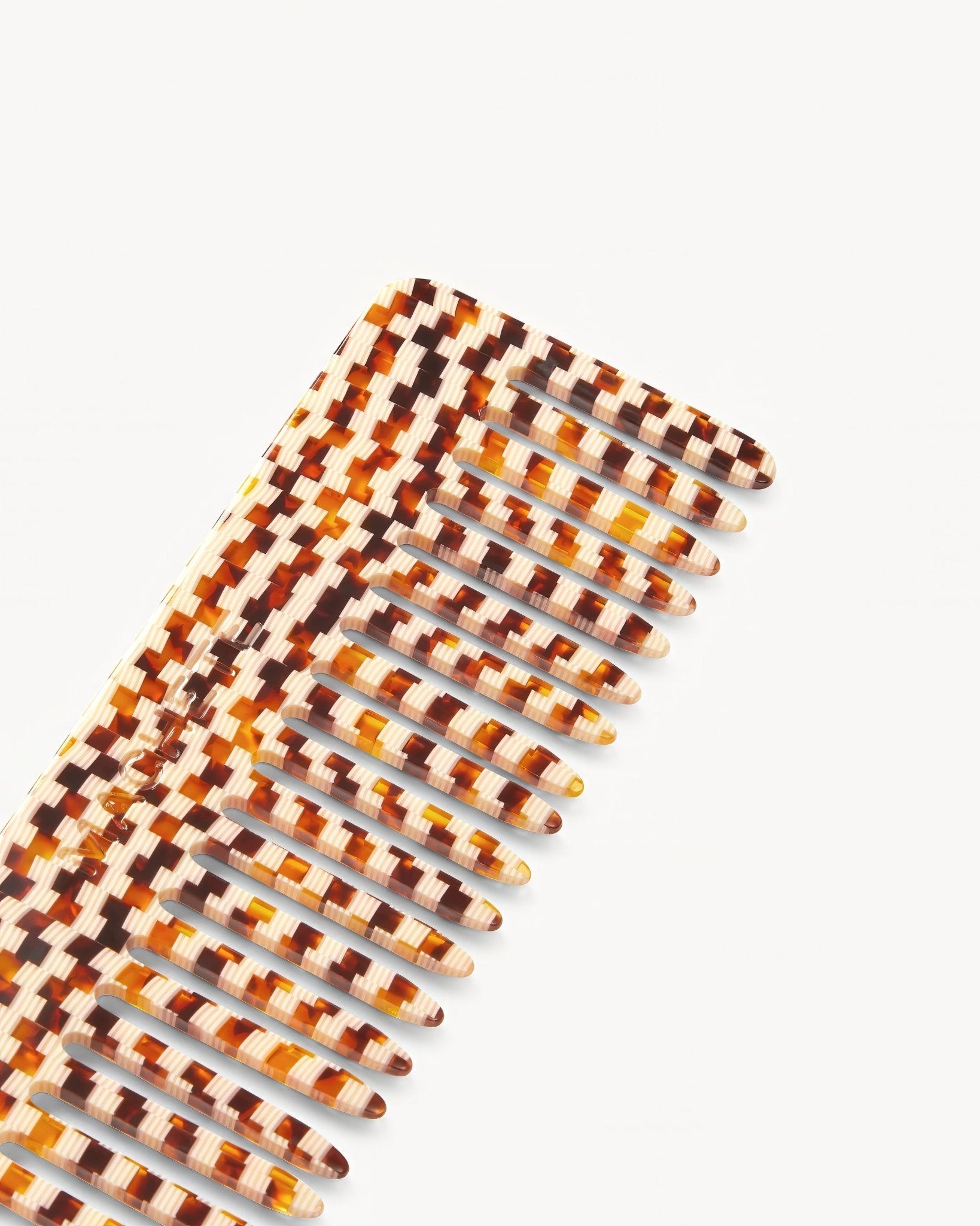 MACHETE No. 2 Comb in Tortoise Checker