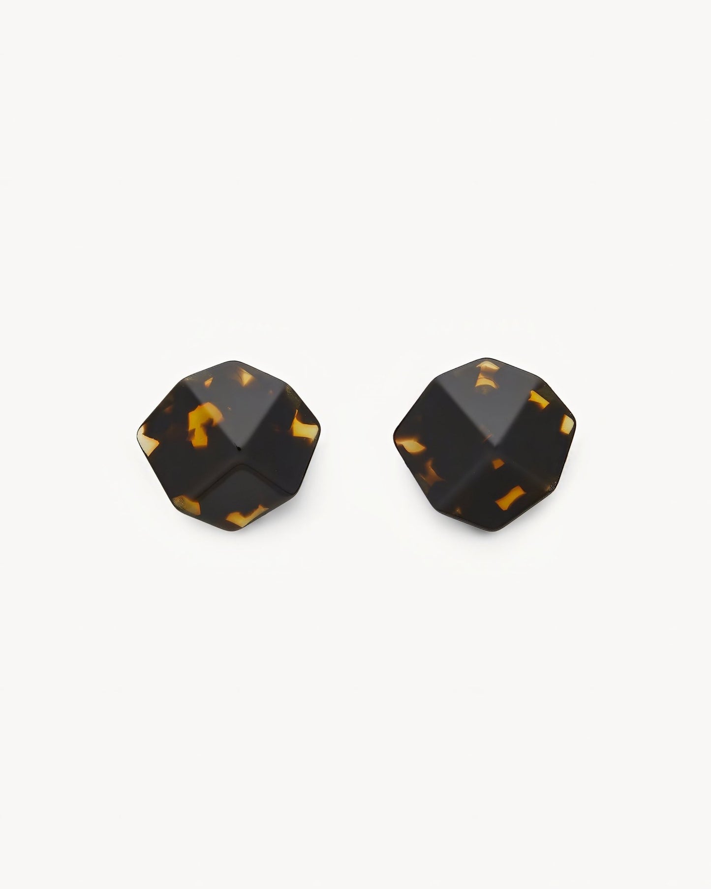 Sculpture Stud Earrings in Dark Tortoise